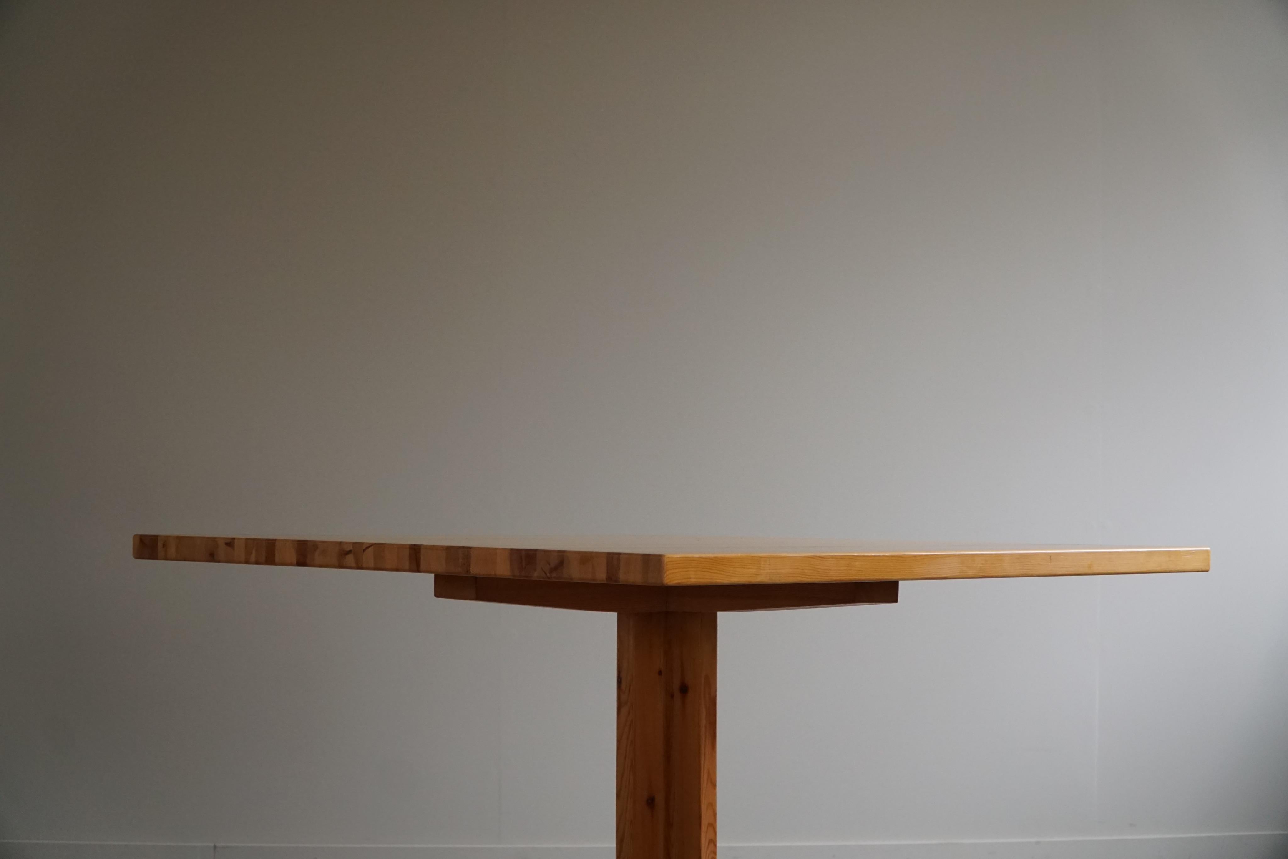 Midcentury Square Dining Room Table in Pine, Danish Cabinetmaker, 1970s For Sale 7