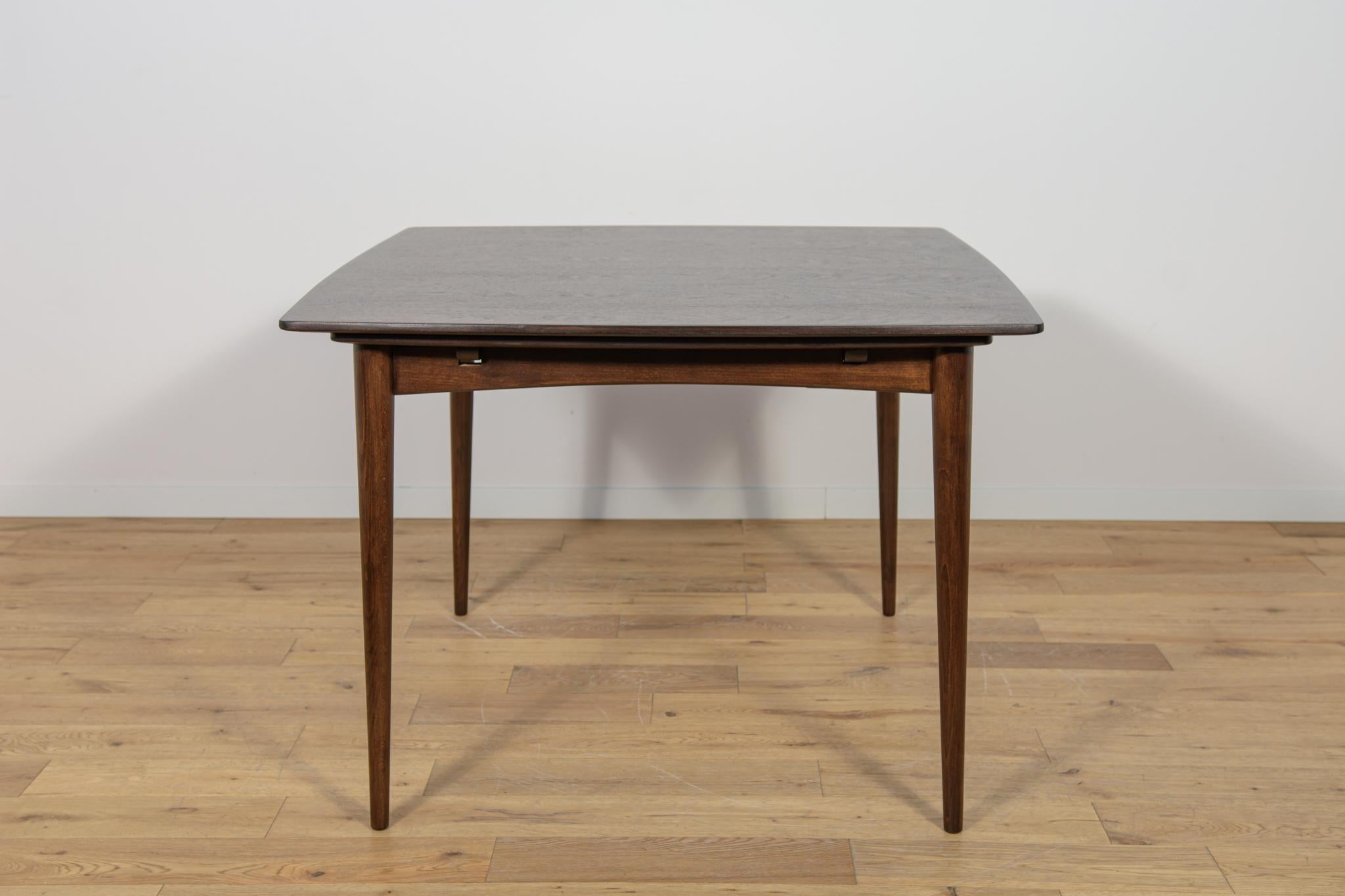 Carré du milieu du siècle  Table de salle à manger extensible en palissandre, Danemark, années 1960 Excellent état - En vente à GNIEZNO, 30