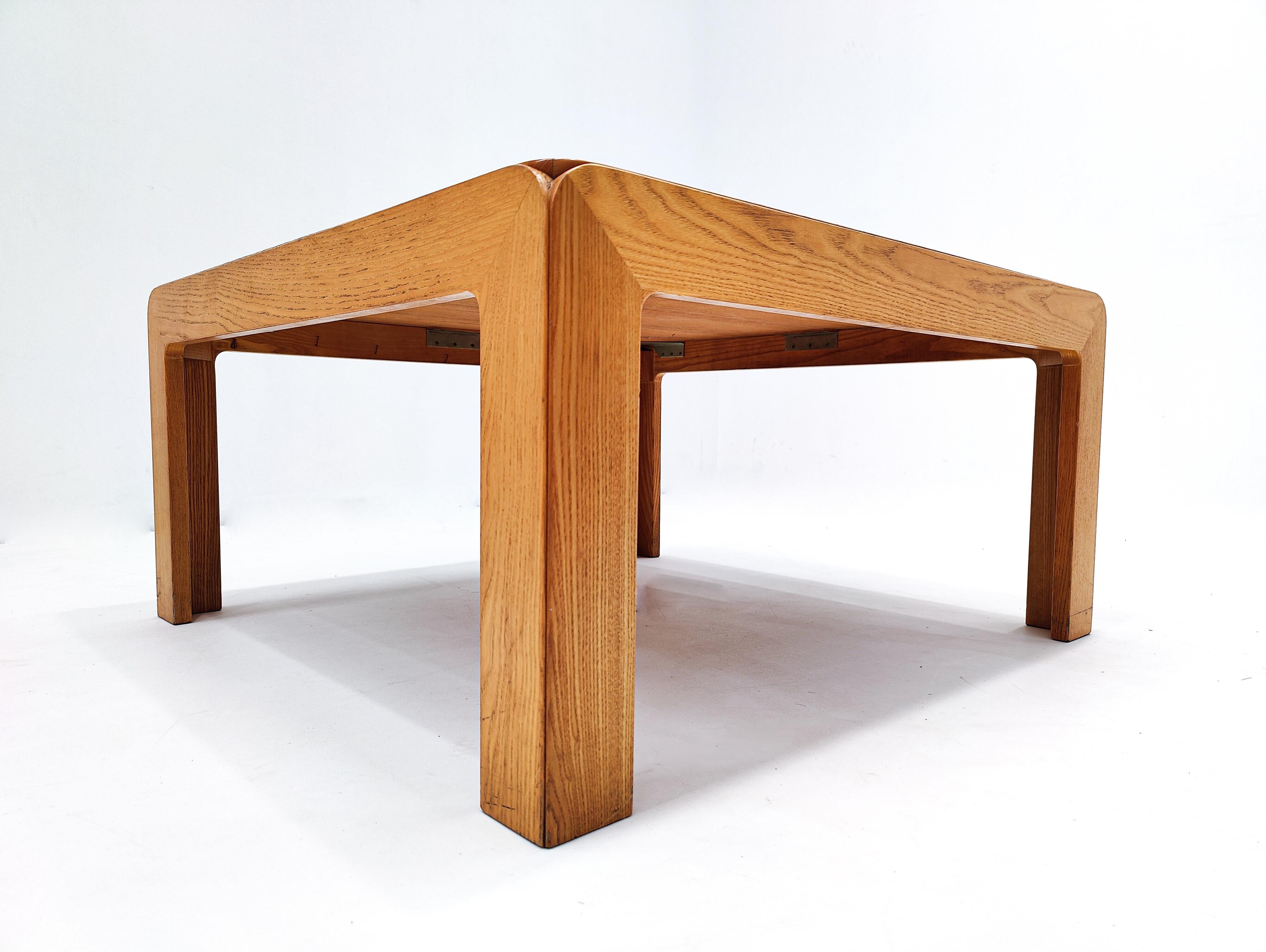 Mid-Century Square Wooden Coffee Table by Derk Jan de Vries - The Netherlands For Sale 1