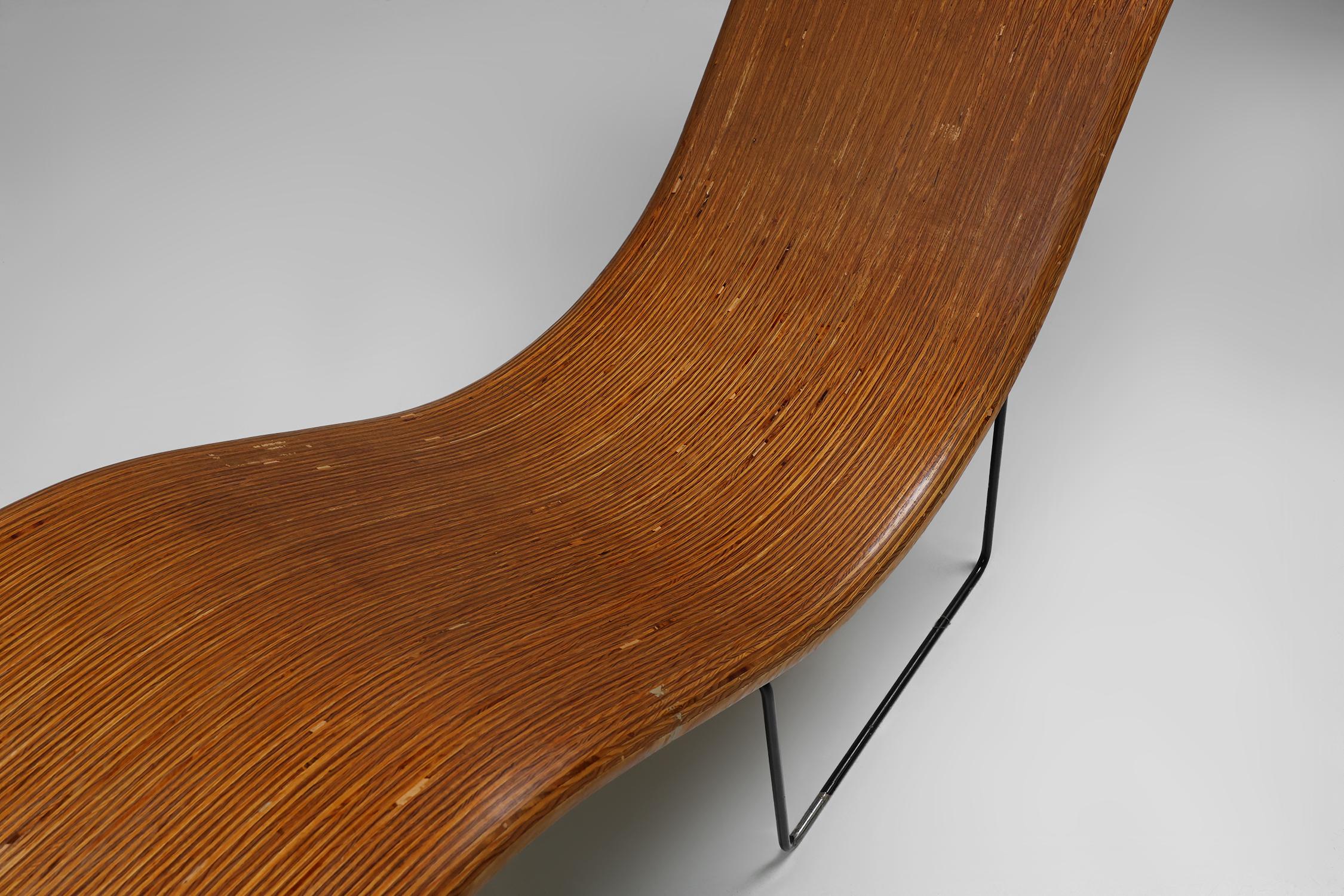 Fauteuil de salon en stratifié du milieu du siècle dernier par Tiller Lesser, Allemagne 1990 en vente 2