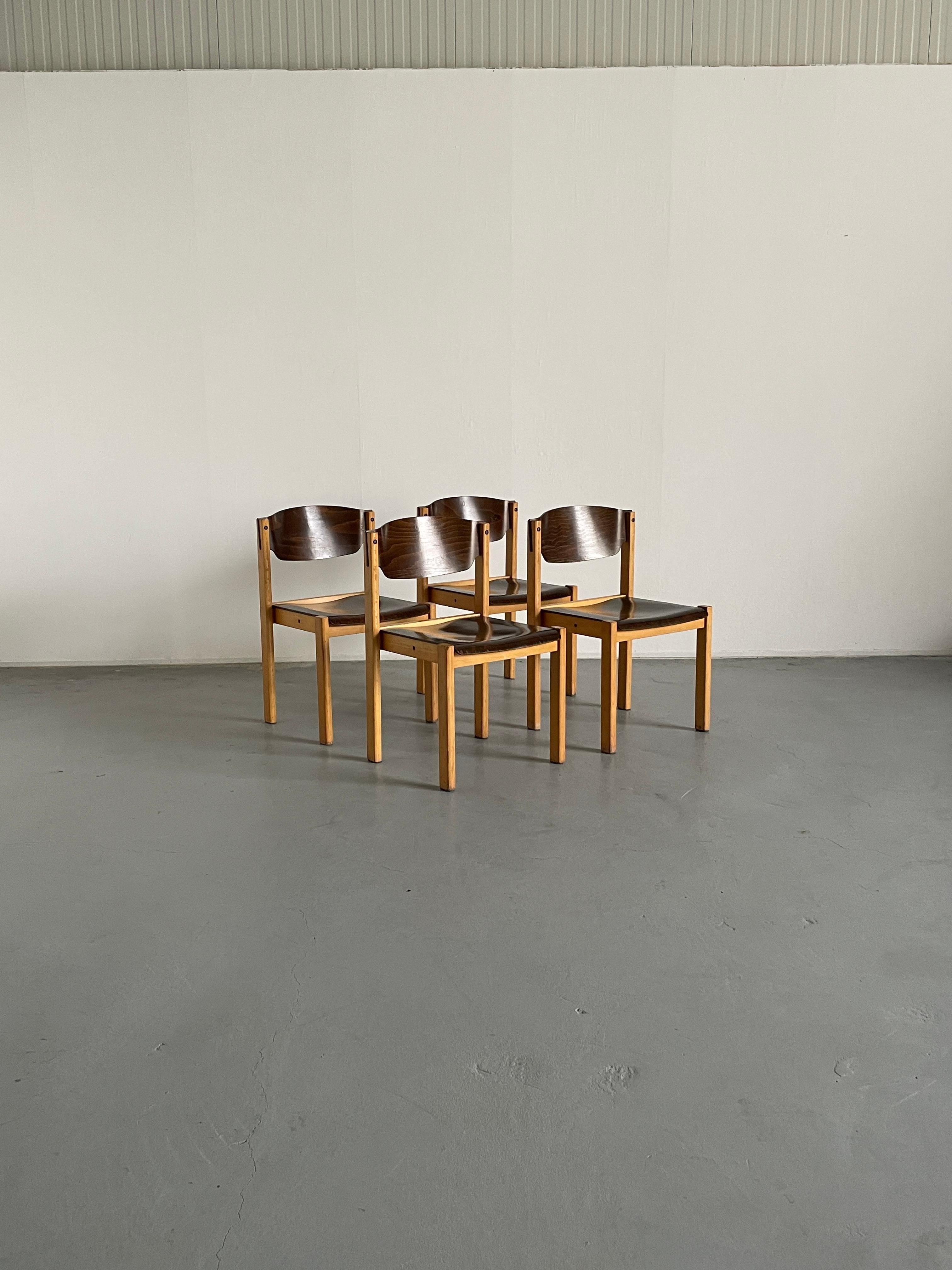 Mid-Century Stackable Dining Chairs in the Style of Roland Rainer, 1970s Germany For Sale 1