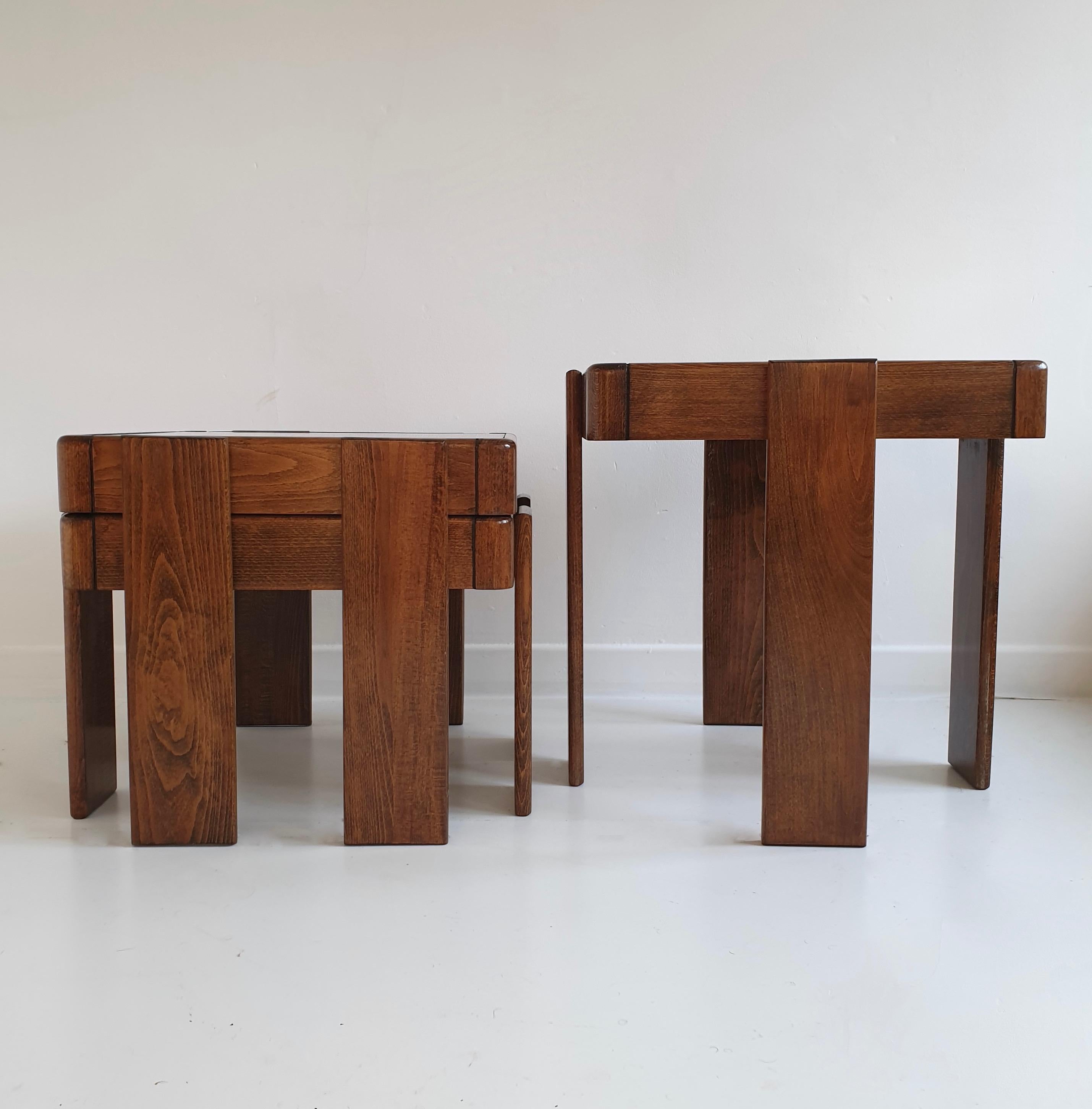 Italian Midcentury Stacking Nest of Tables by Frattini for Cassina, Italy, circa 1960 For Sale