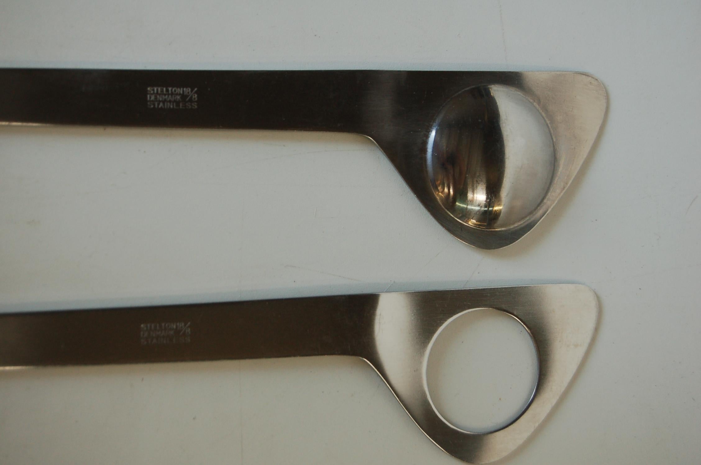 Midcentury Stainless Salad Serving Utensils Set Stelton Line by Arne Jacobsen In Excellent Condition For Sale In Van Nuys, CA