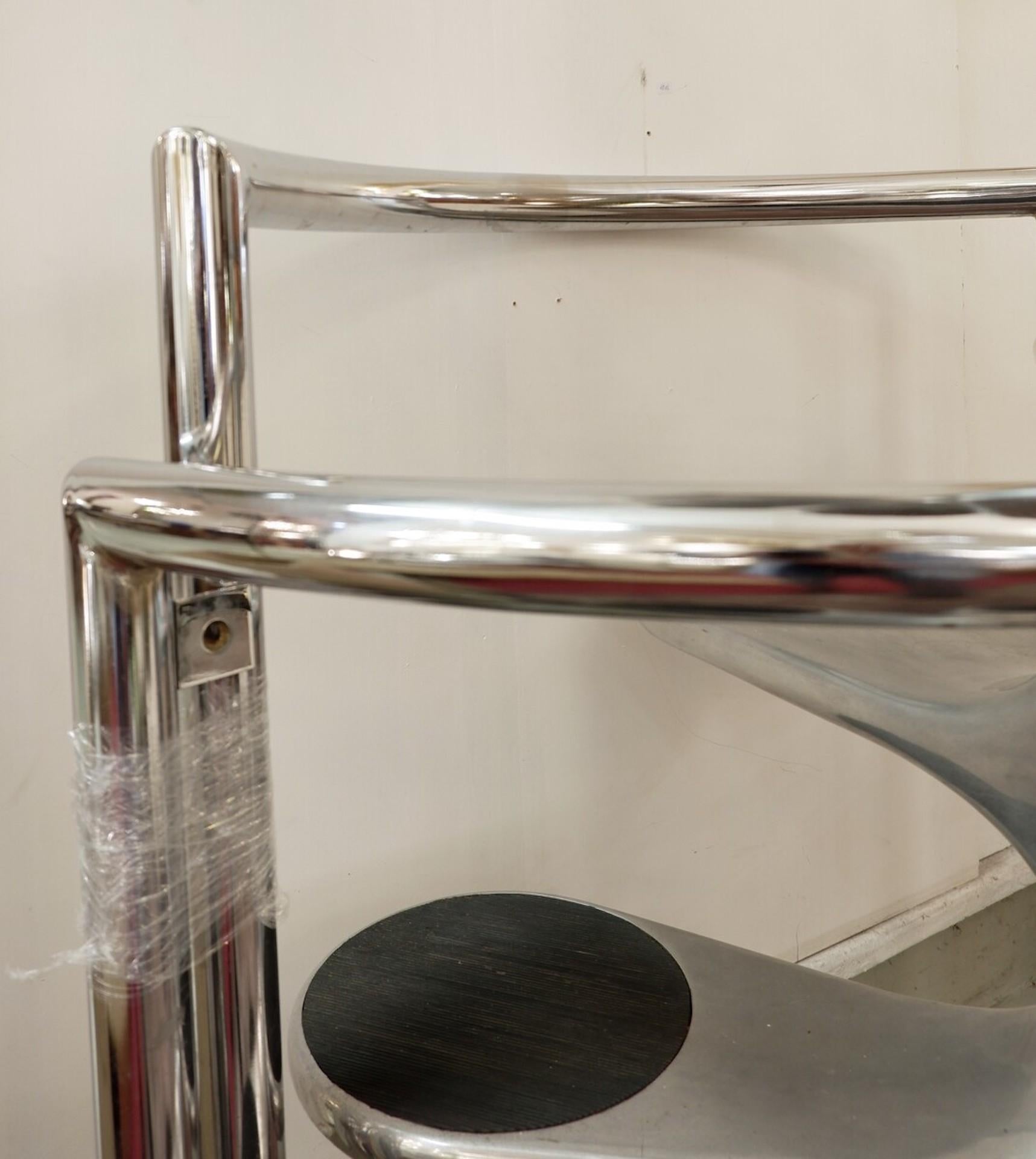 Mid-Century Modern Mid Century Staircase by Roger Tallon, Galerie Laroche in Aluminum and Rubber