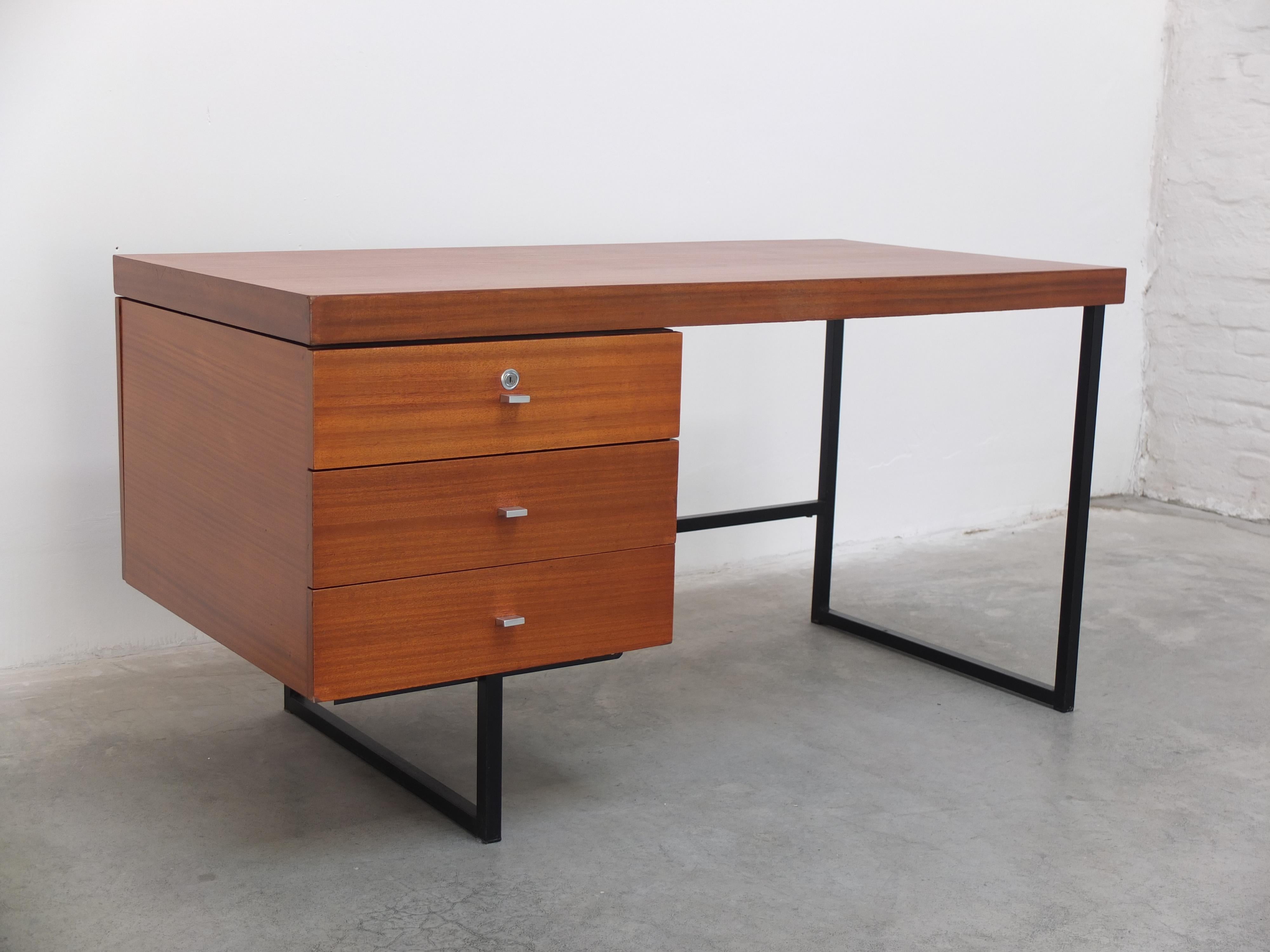 Belgian Mid-Century 'Standard' Writing Desk by Pierre Guariche for Meurop, 1960s