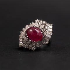 Mid-Century Star Ruby Diamond Ballerina Cocktail Ring Platinum 1950s 1960s