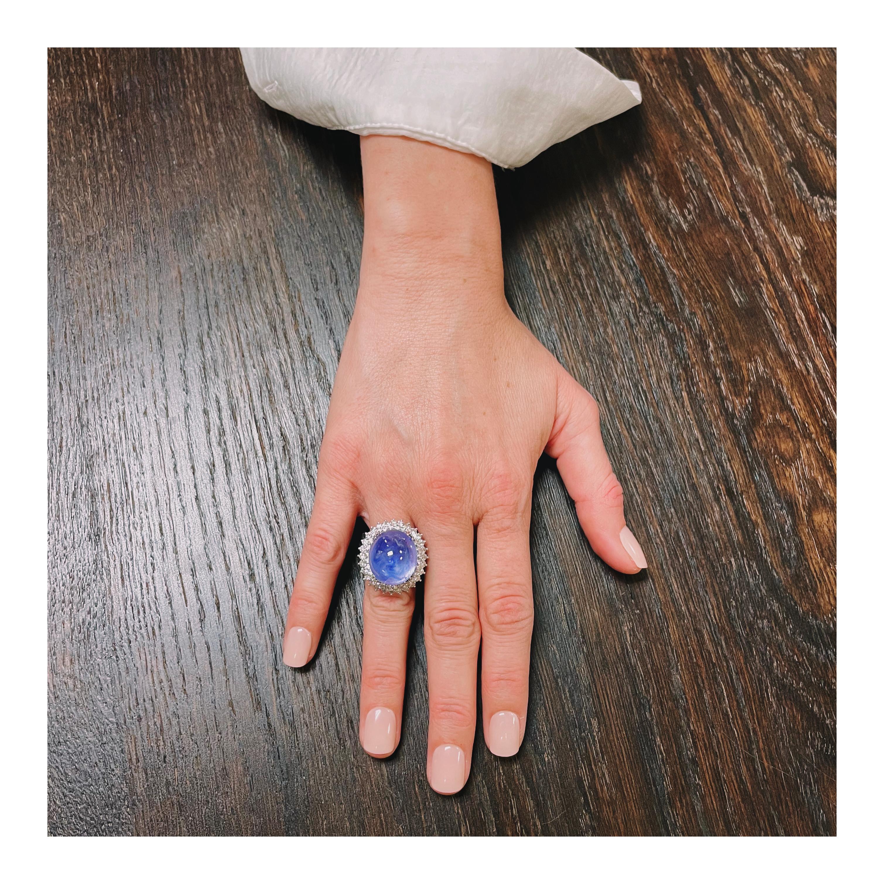 Mid-Century Star Sapphire and Diamond Platinum Ring, circa 1950s In Good Condition For Sale In Beverly Hills, CA