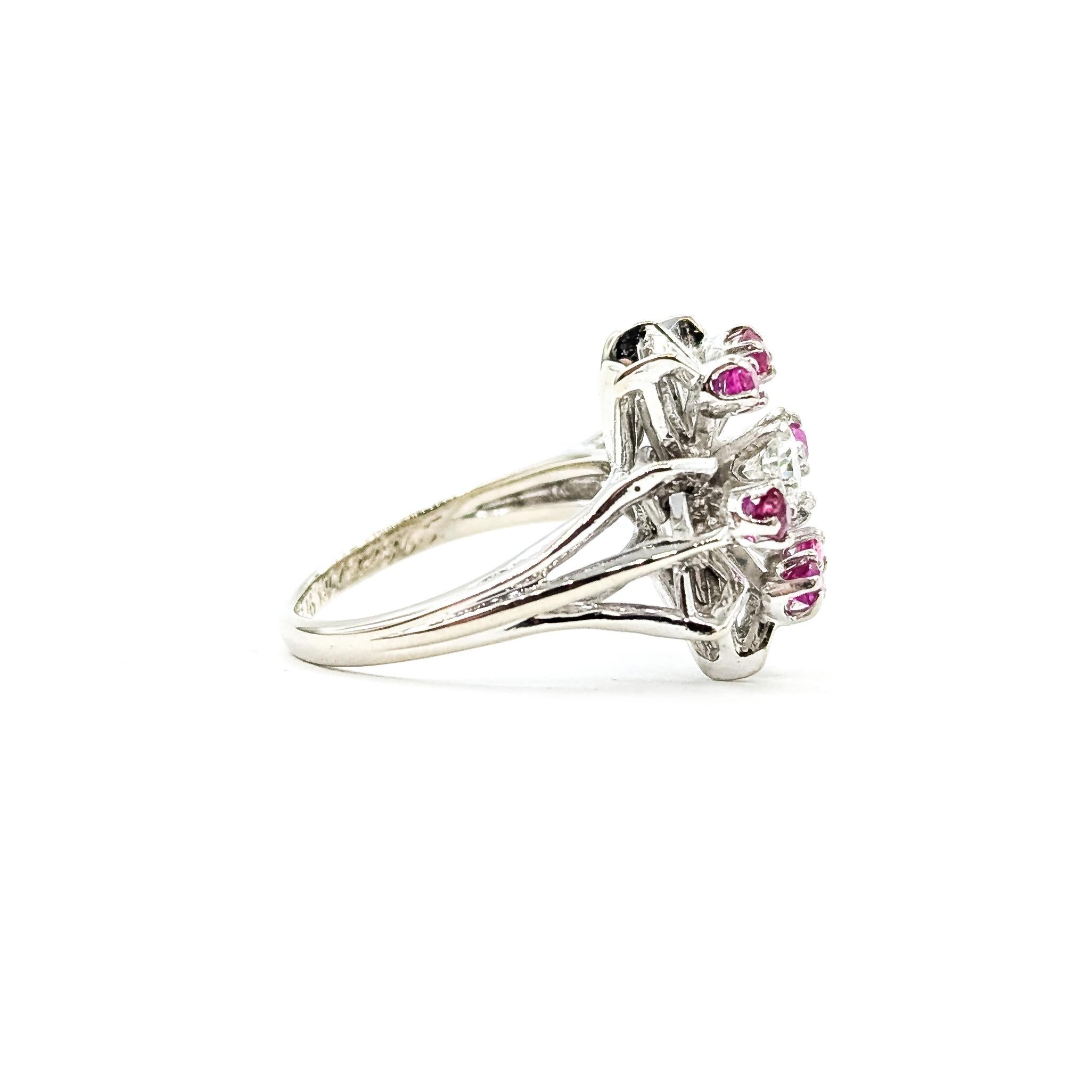 Mid-century Starburst Ruby & Diamond Ring in 14k For Sale 1