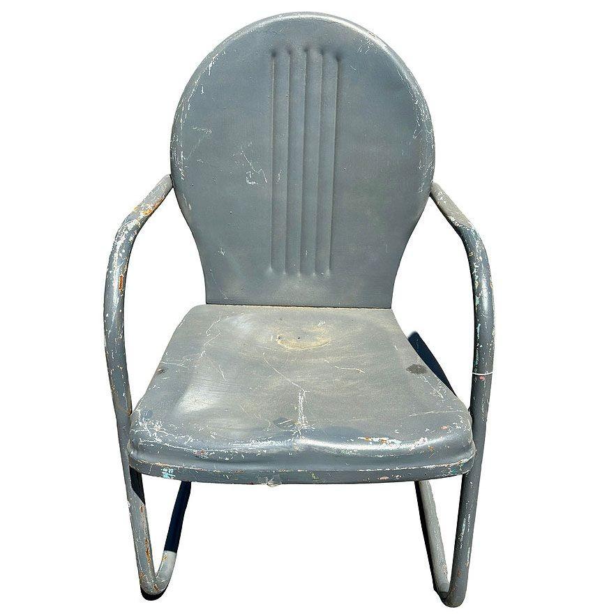 Mid-century Steel Round Streamline Springer Patio Outdoor Lounge Chair, Pair In Distressed Condition For Sale In Van Nuys, CA
