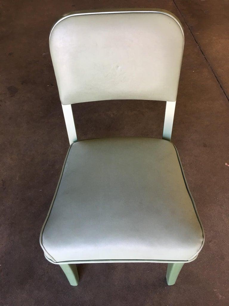 Midcentury Steelcase Tanker Dining Table and Chairs Set In Excellent Condition In Van Nuys, CA