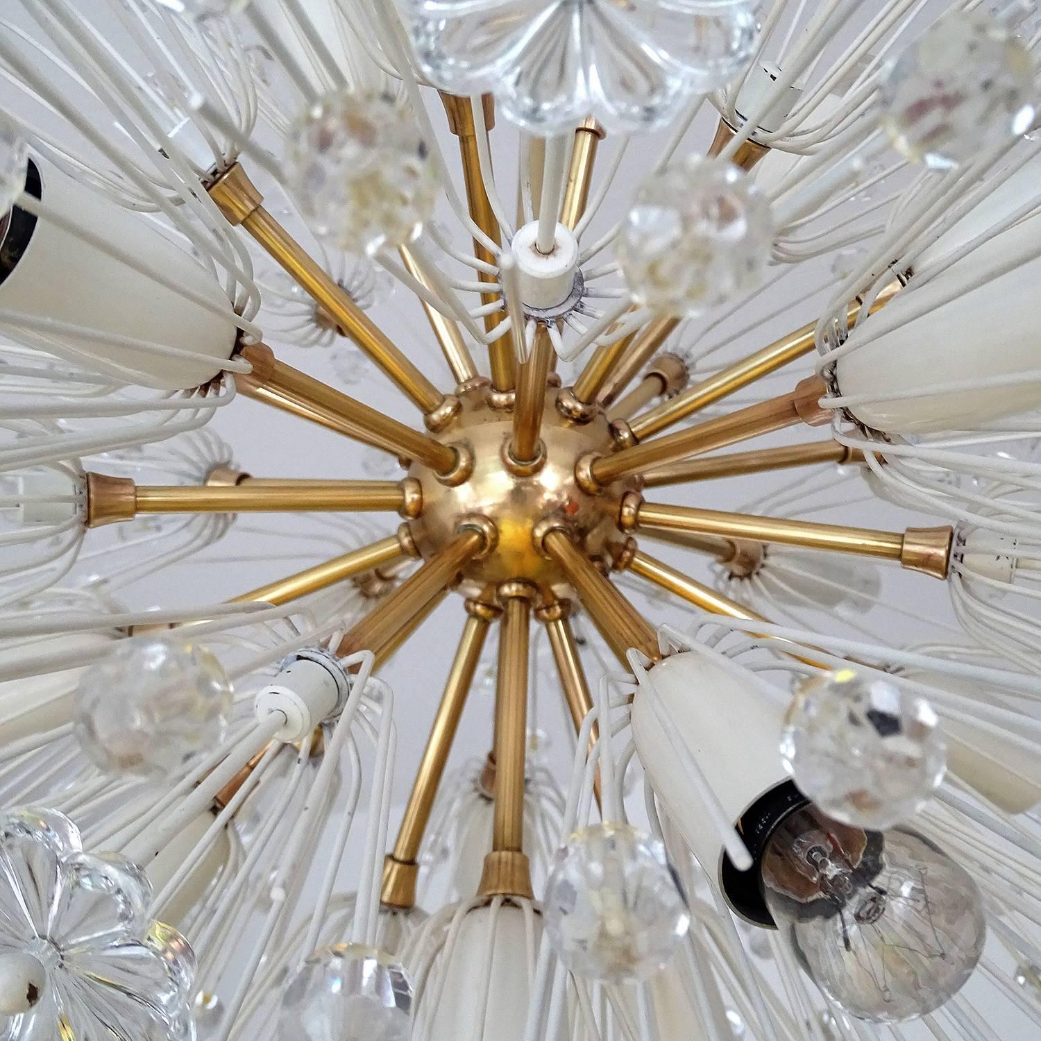 Stejnar Sputnik Flower Glass Crystal Brass Chandelier, Stilnovo Gio Ponti Era  10