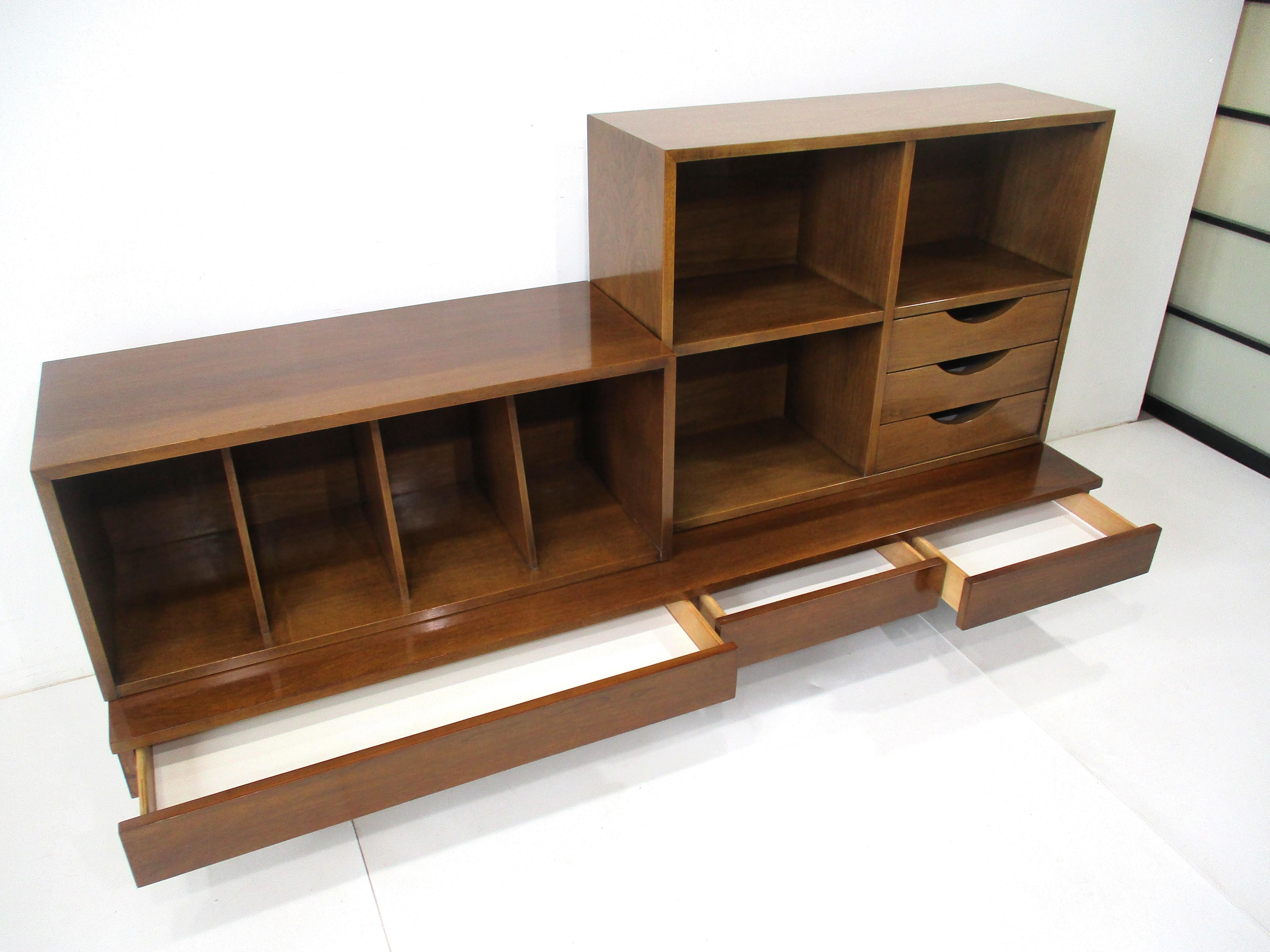 Mid Century Stereo Record Cabinet by Merton Gershun  / American of Martinsville 1