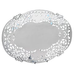 Mid century sterling silver dish made by Walker & Hall in 1956