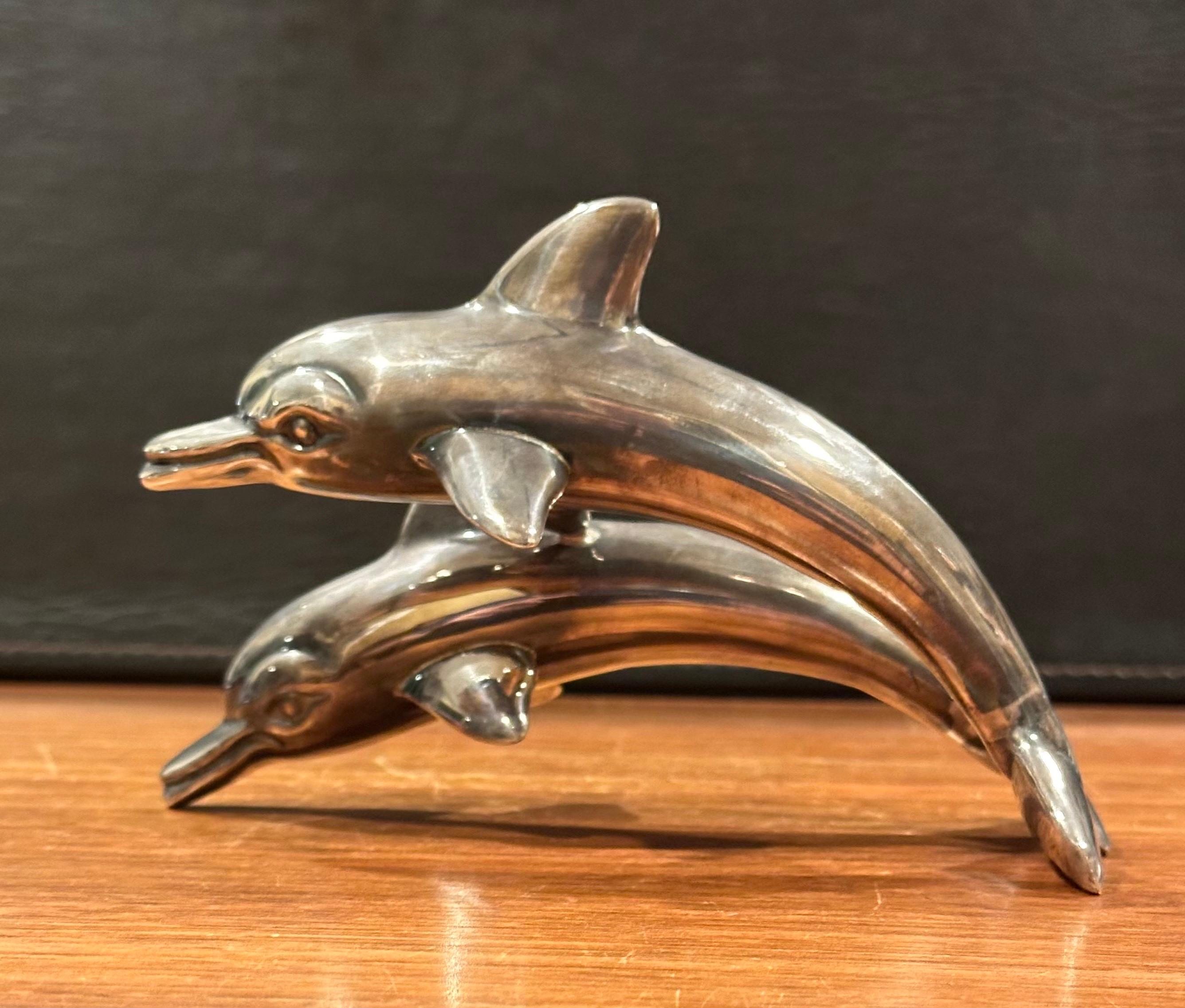 Mid-Century- Delphin Pod-Skulptur aus Sterlingsilber im Angebot 6