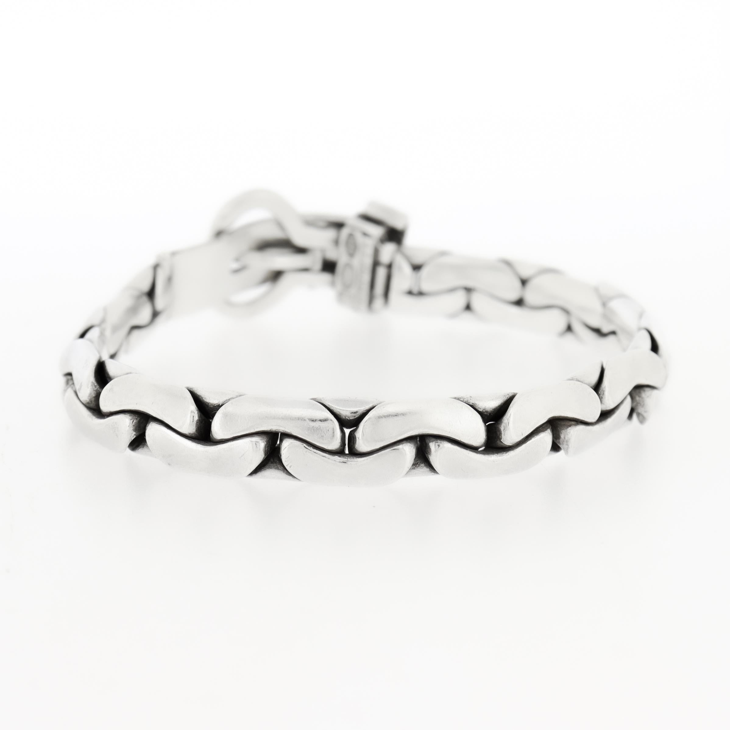 Bracelet à boucle figurative en argent sterling du milieu du siècle par Orlandini pour Uno a Erre en vente 5