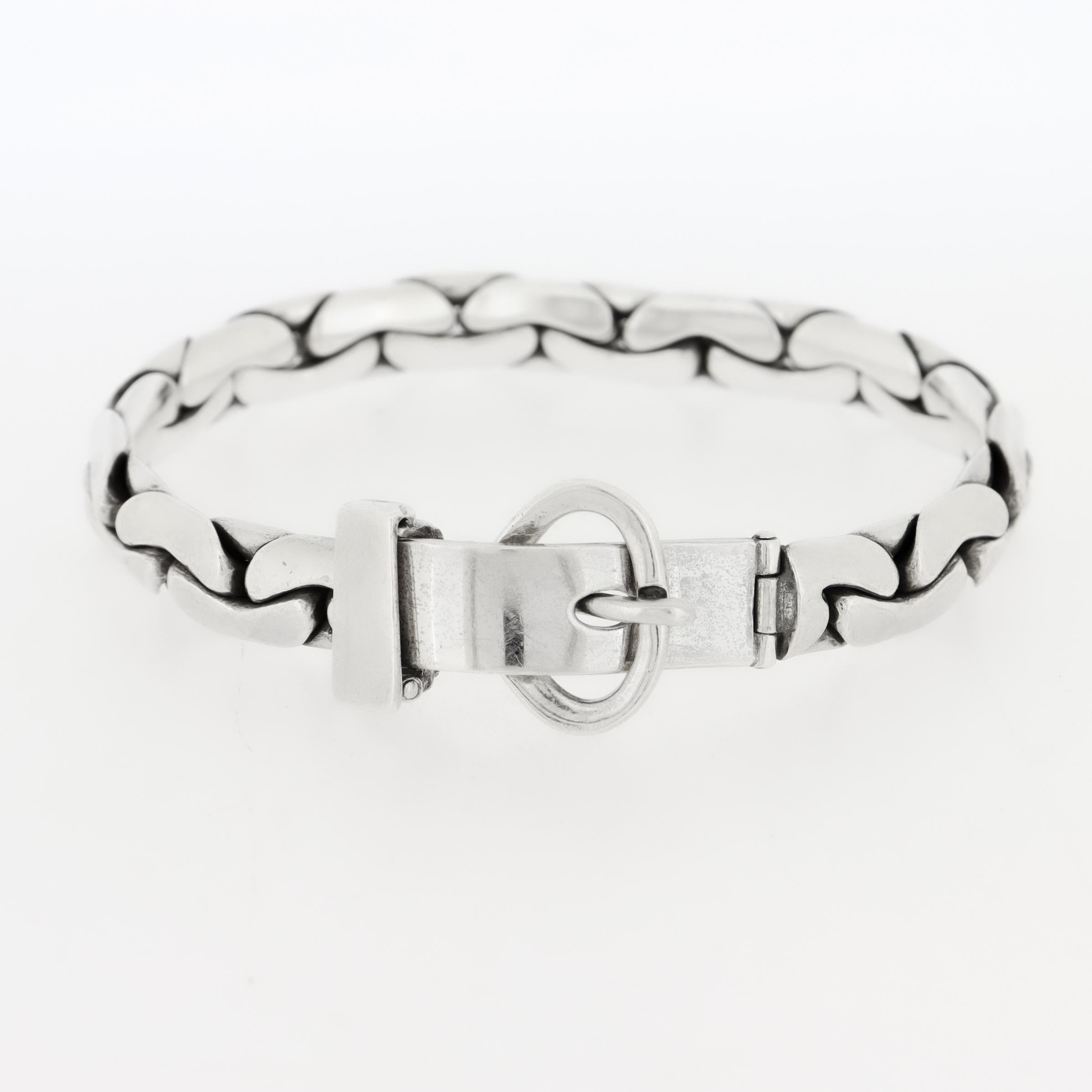 Bracelet à boucle figurative en argent sterling du milieu du siècle par Orlandini pour Uno a Erre en vente 1