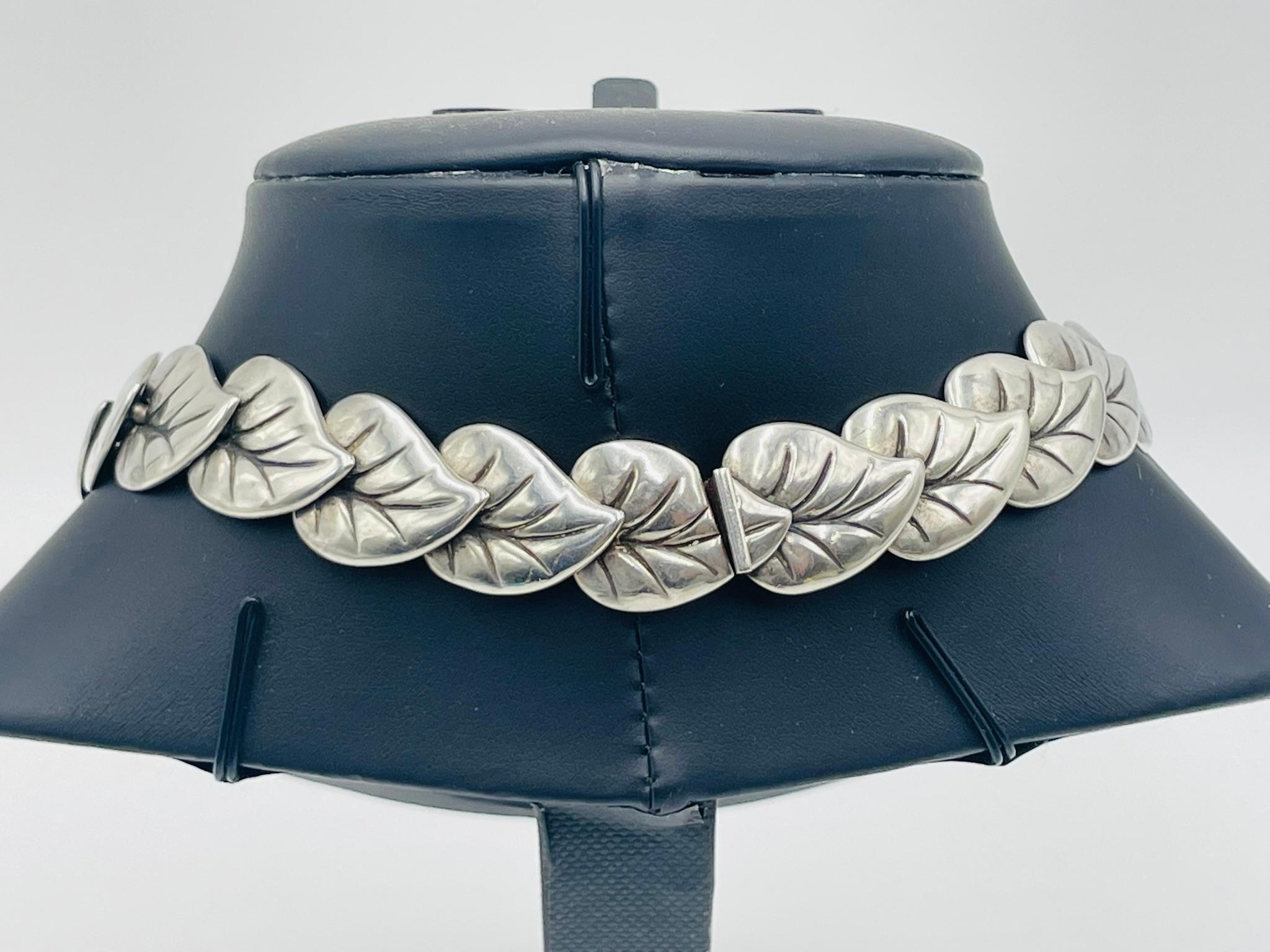 Collana di foglie in argento di metà secolo di Antonio Castillo per Los Castillo in vendita 2