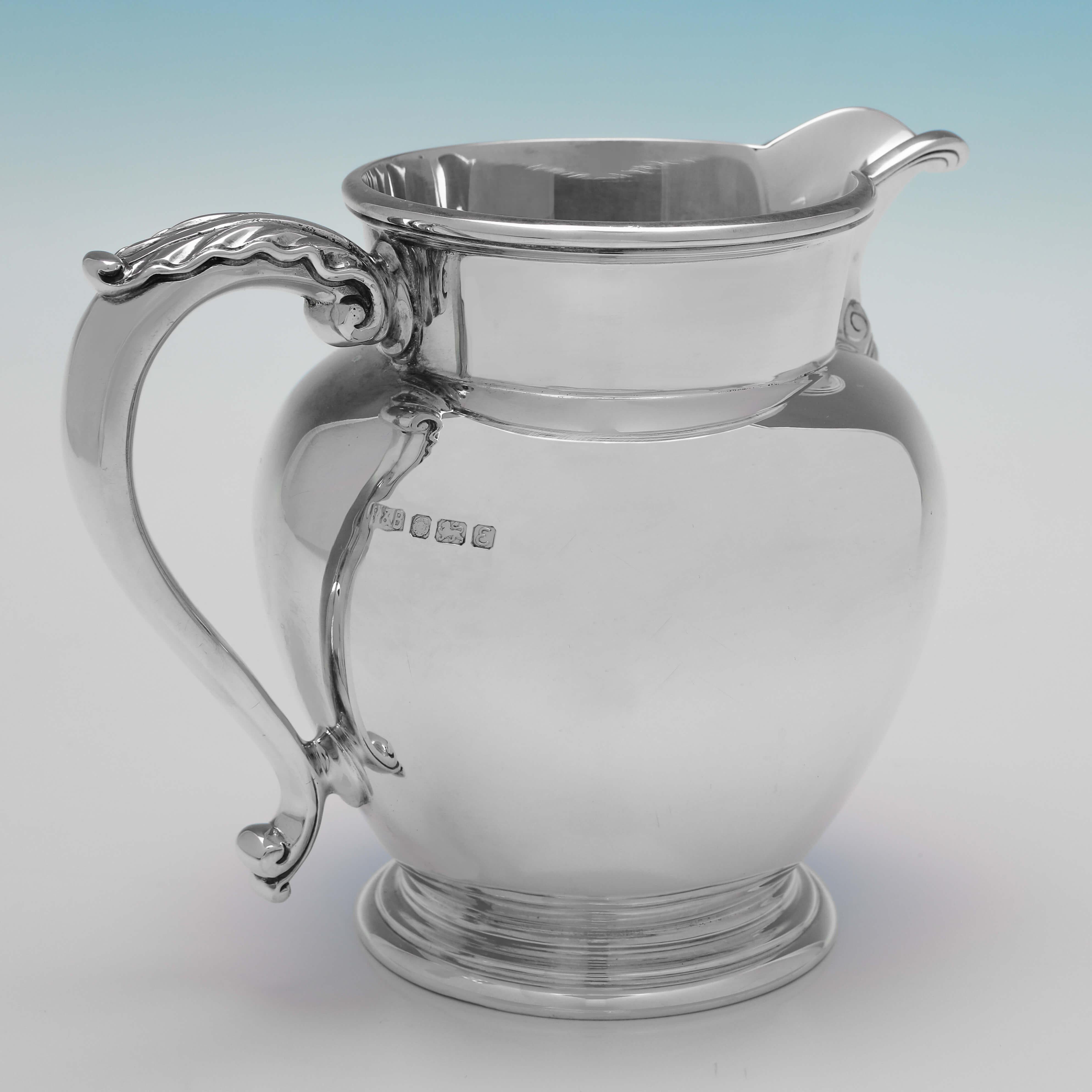 English Mid Century Sterling Silver Water Jug - Roberts & Belk 1979 For Sale