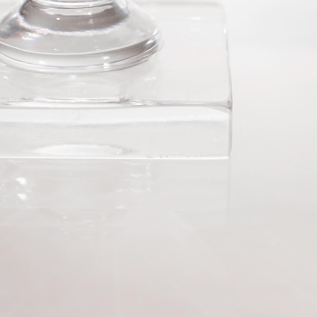 Vase à pied en cristal ou en verre Steuben Glass du milieu du siècle dernier en vente 2