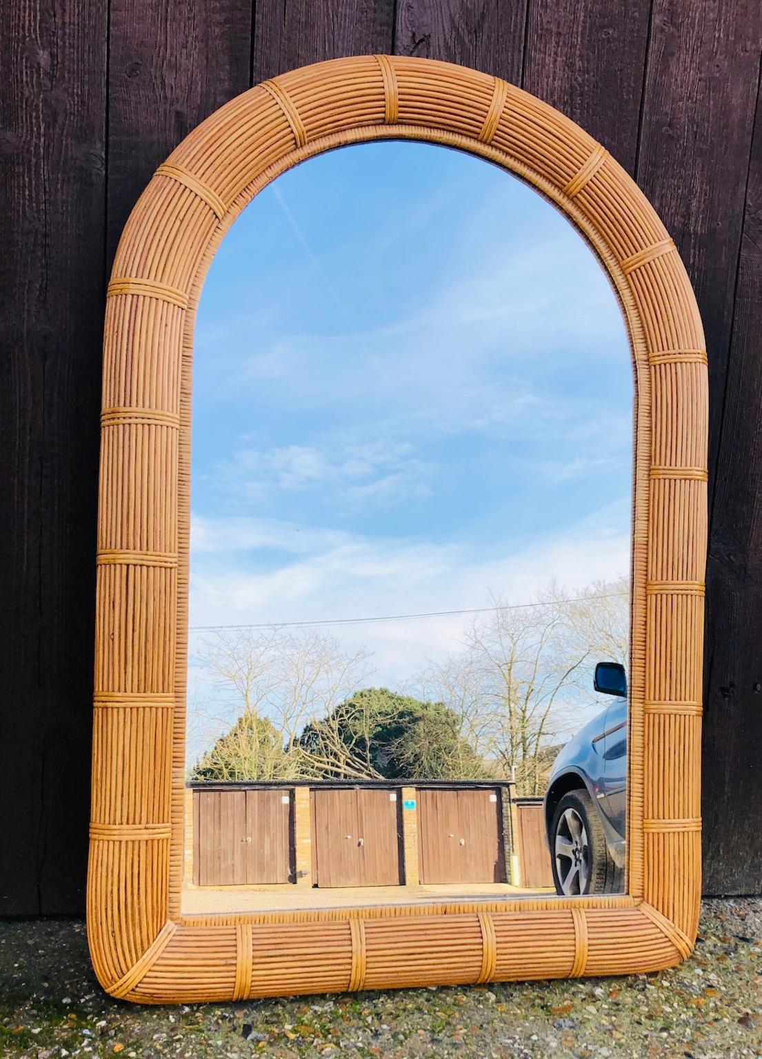 Midcentury Stick Rattan Arch Top Wall Mirror, American, 1970s In Good Condition In Richmond, Surrey