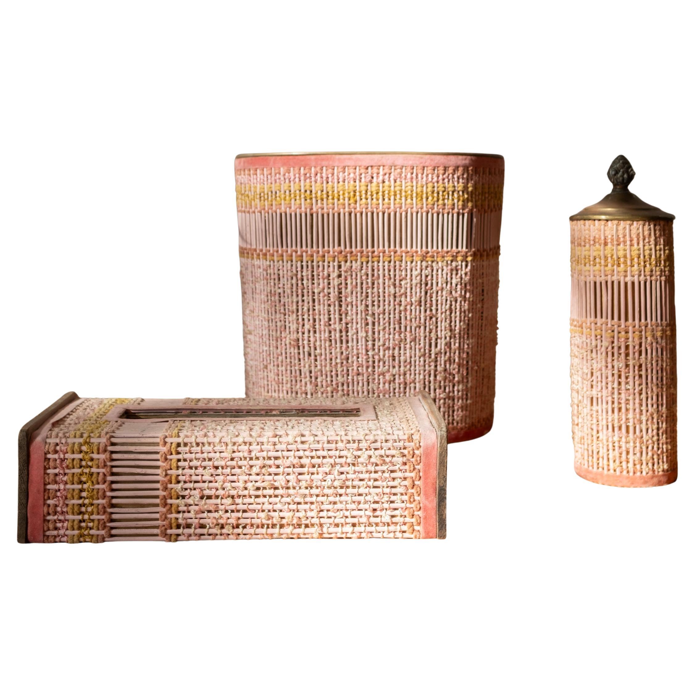 Ensemble de salle de bain Mid Century Stick Weave, tissé à la main en Californie, années 1950 en vente