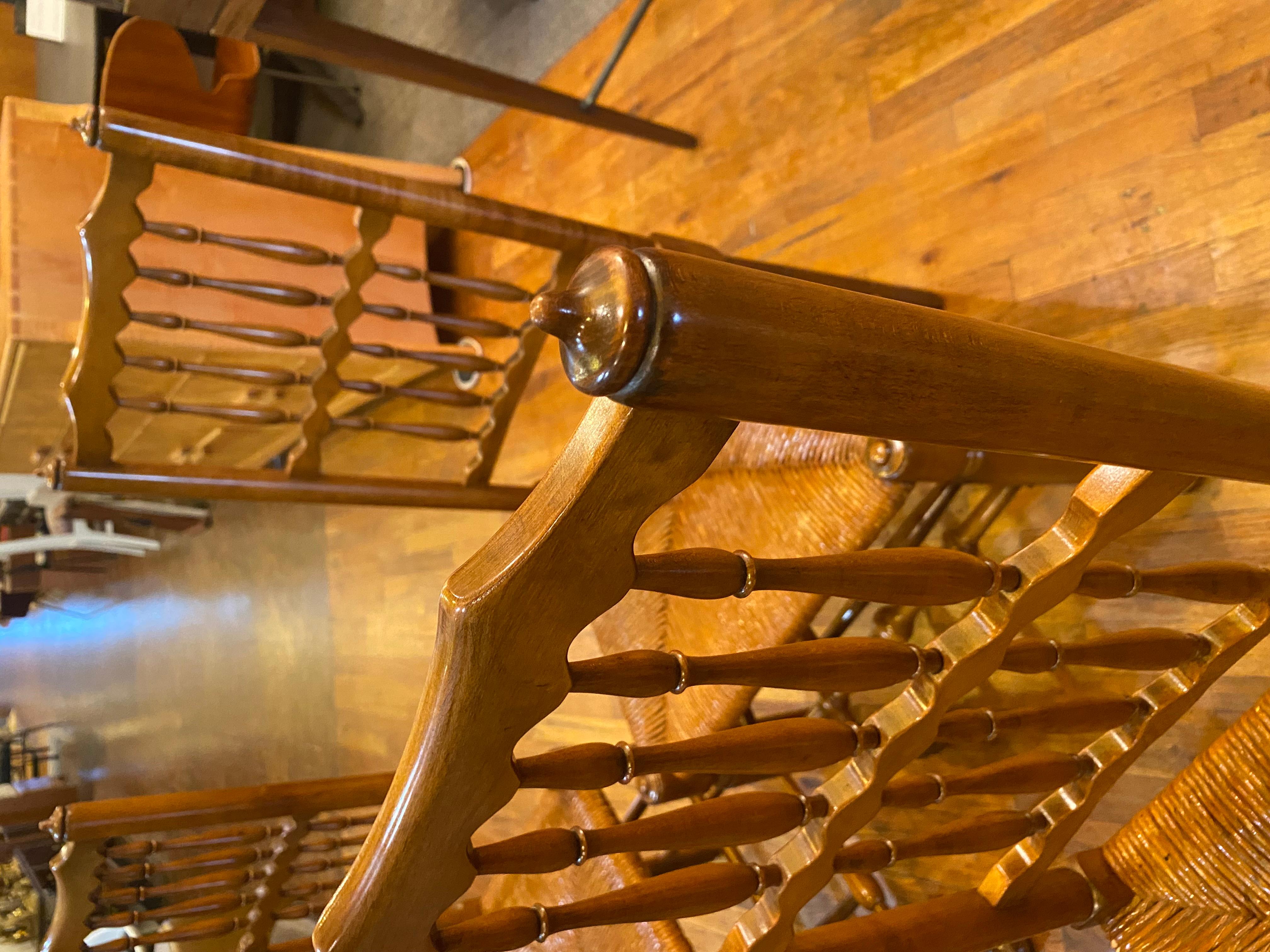 Mid Century Stickley Fayetteville Rush Sitz Leiter zurück Stühle im Zustand „Gut“ im Angebot in San Diego, CA