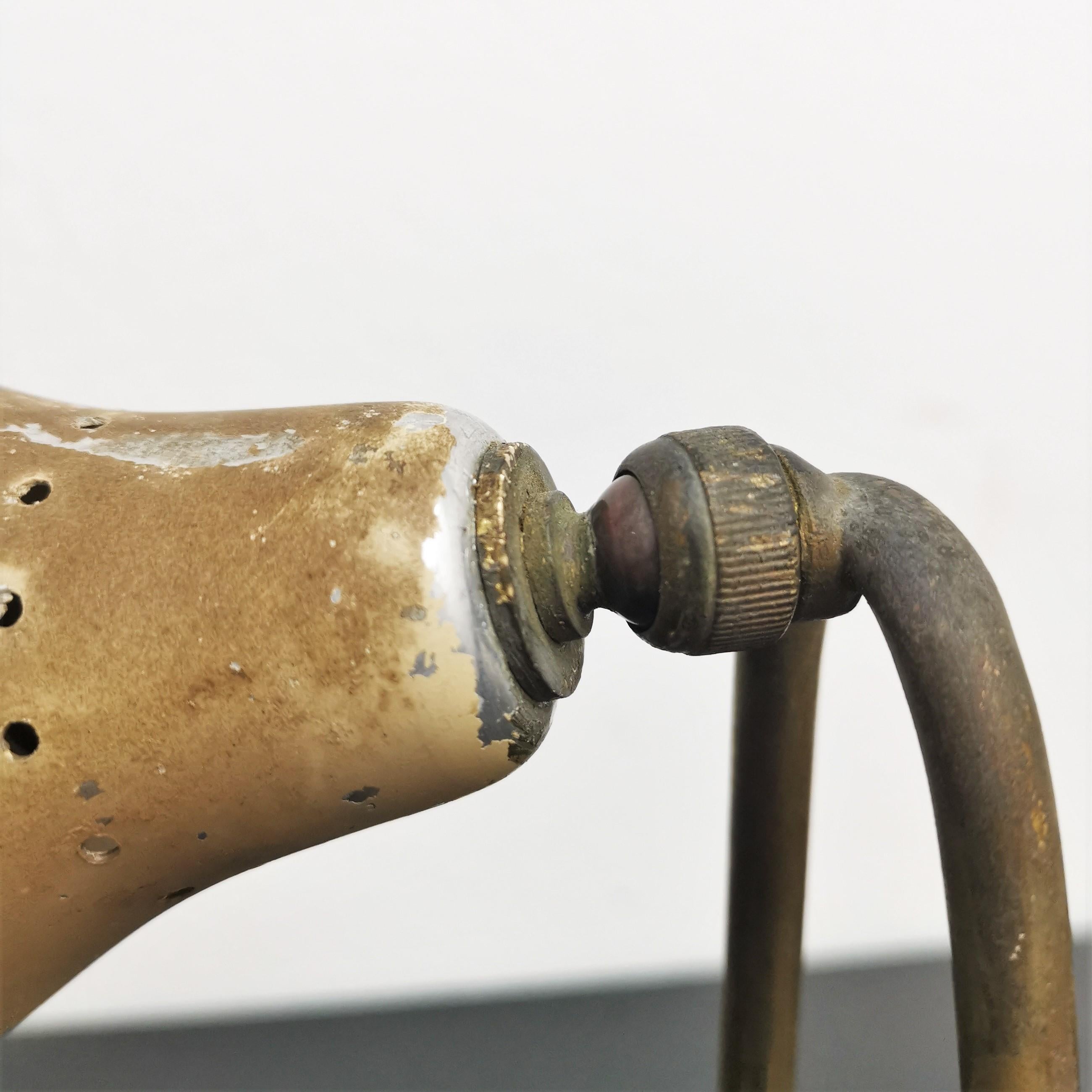 Stilnovo verstellbare Messing-Tischlampe, 50er Jahre, Italien im Angebot 7