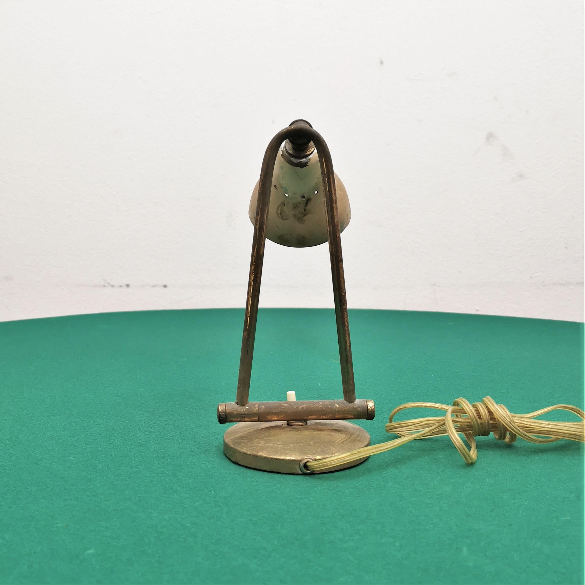 Stilnovo verstellbare Messing-Tischlampe, 50er Jahre, Italien im Angebot 12
