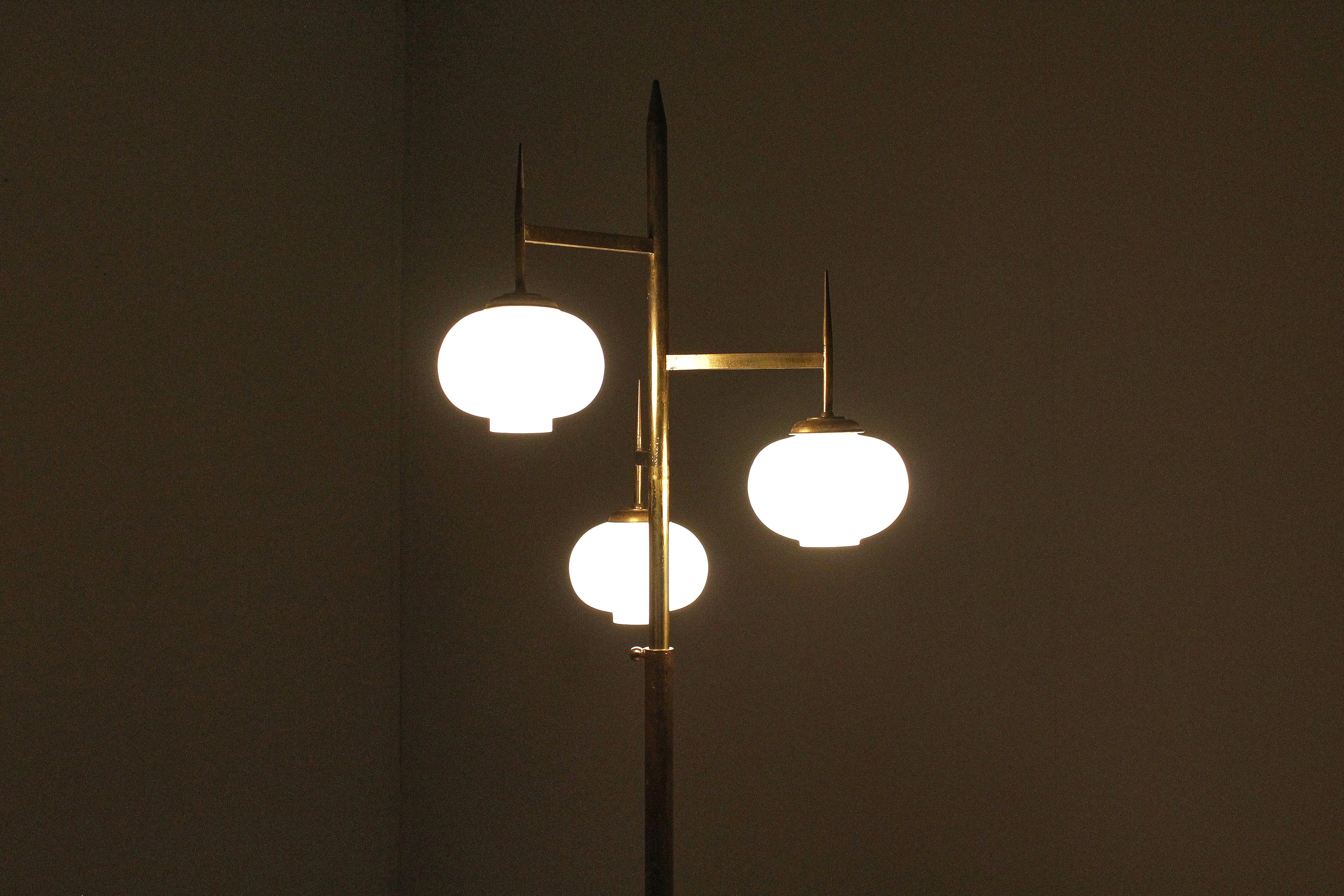 Mid-Century Stilnovo Brass and Satin Glass Floor Lamp, Italy 50s 9