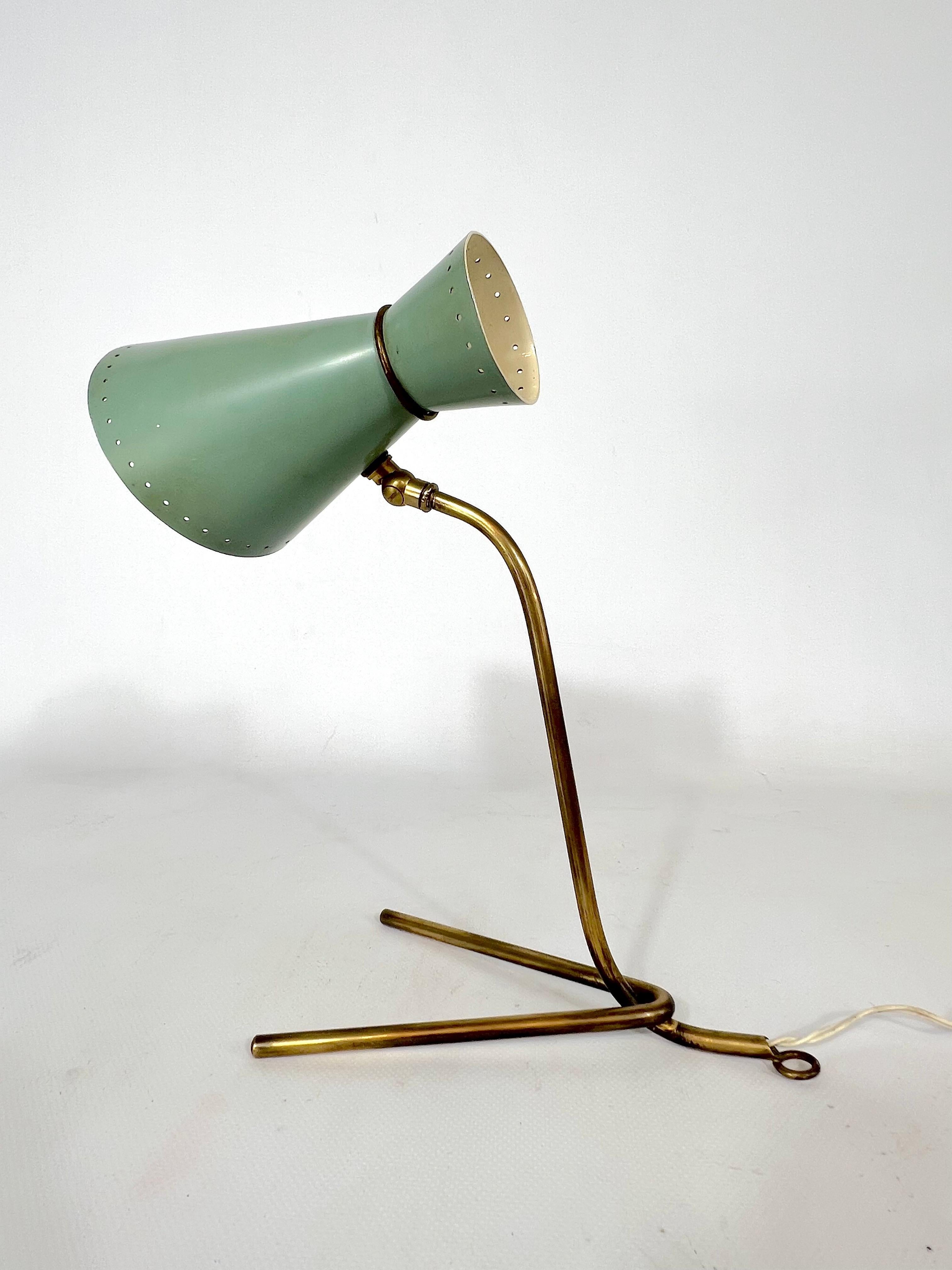 Mid-Century Stilnovo Brass Orientable Table or Wall Lamp from 50s For Sale 4