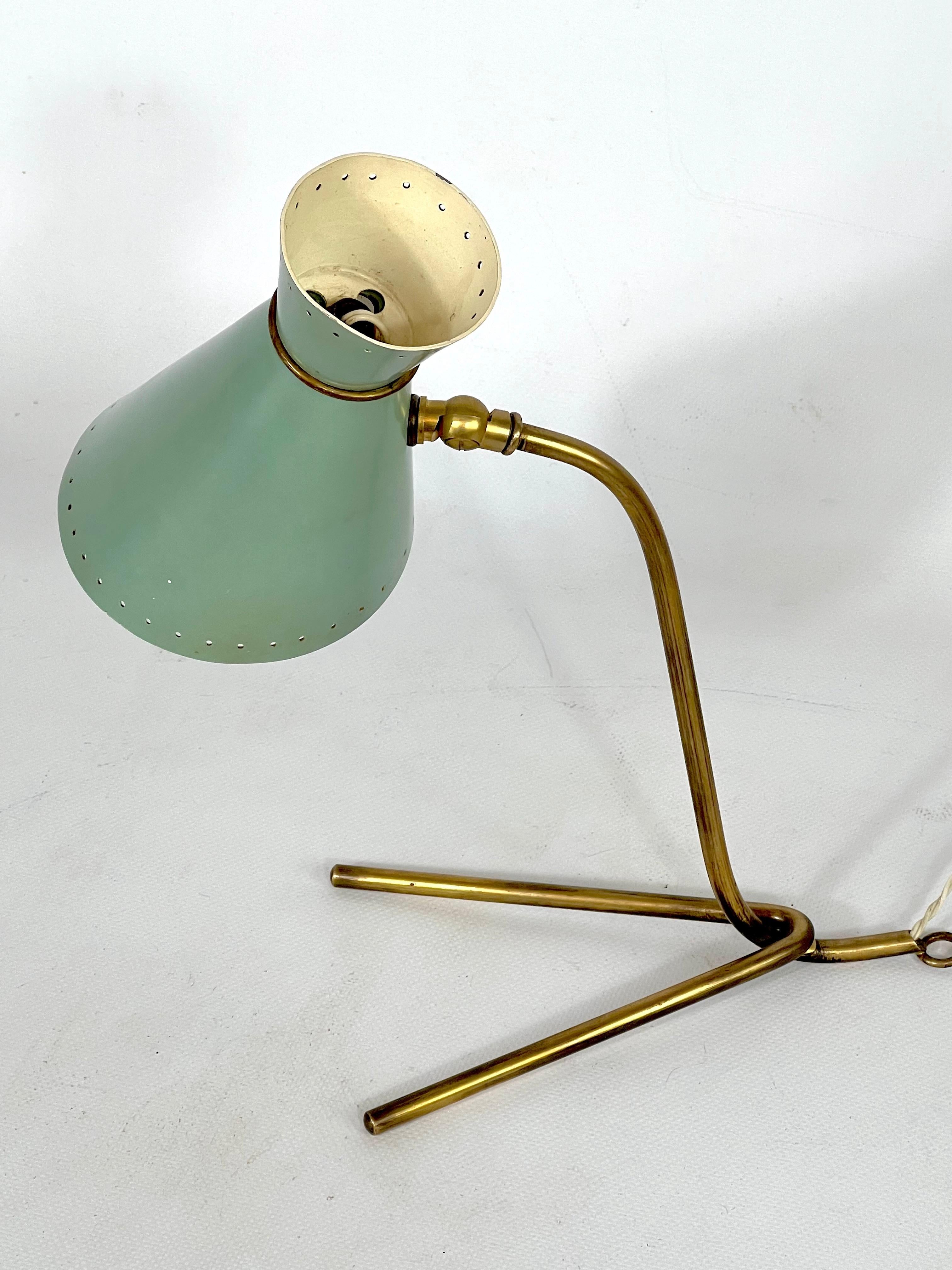 Mid-Century Modern Lampe de table ou applique orientable en laiton Stilnovo des années 50 en vente