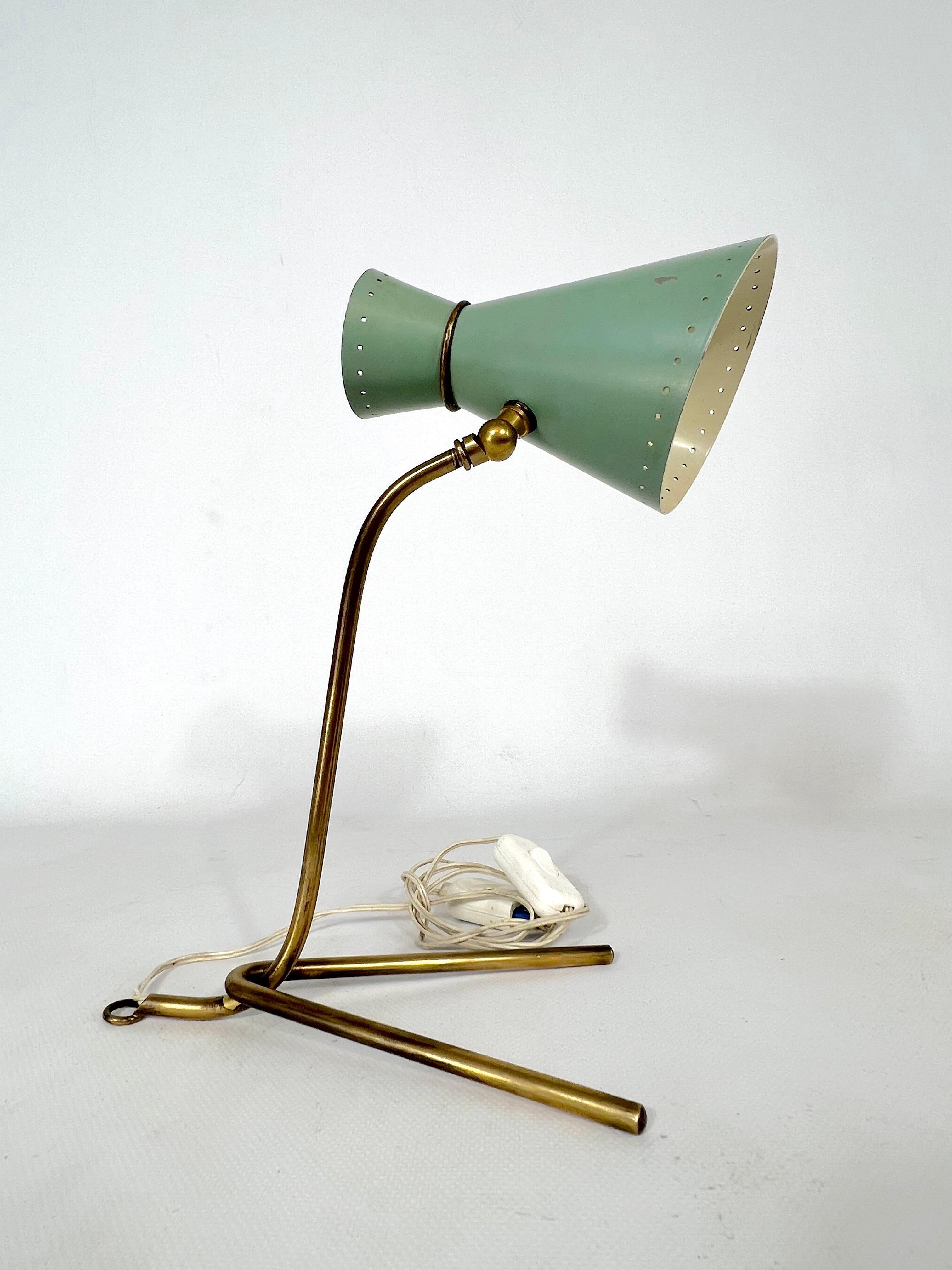 Mid-Century Stilnovo Brass Orientable Table or Wall Lamp from 50s For Sale 2