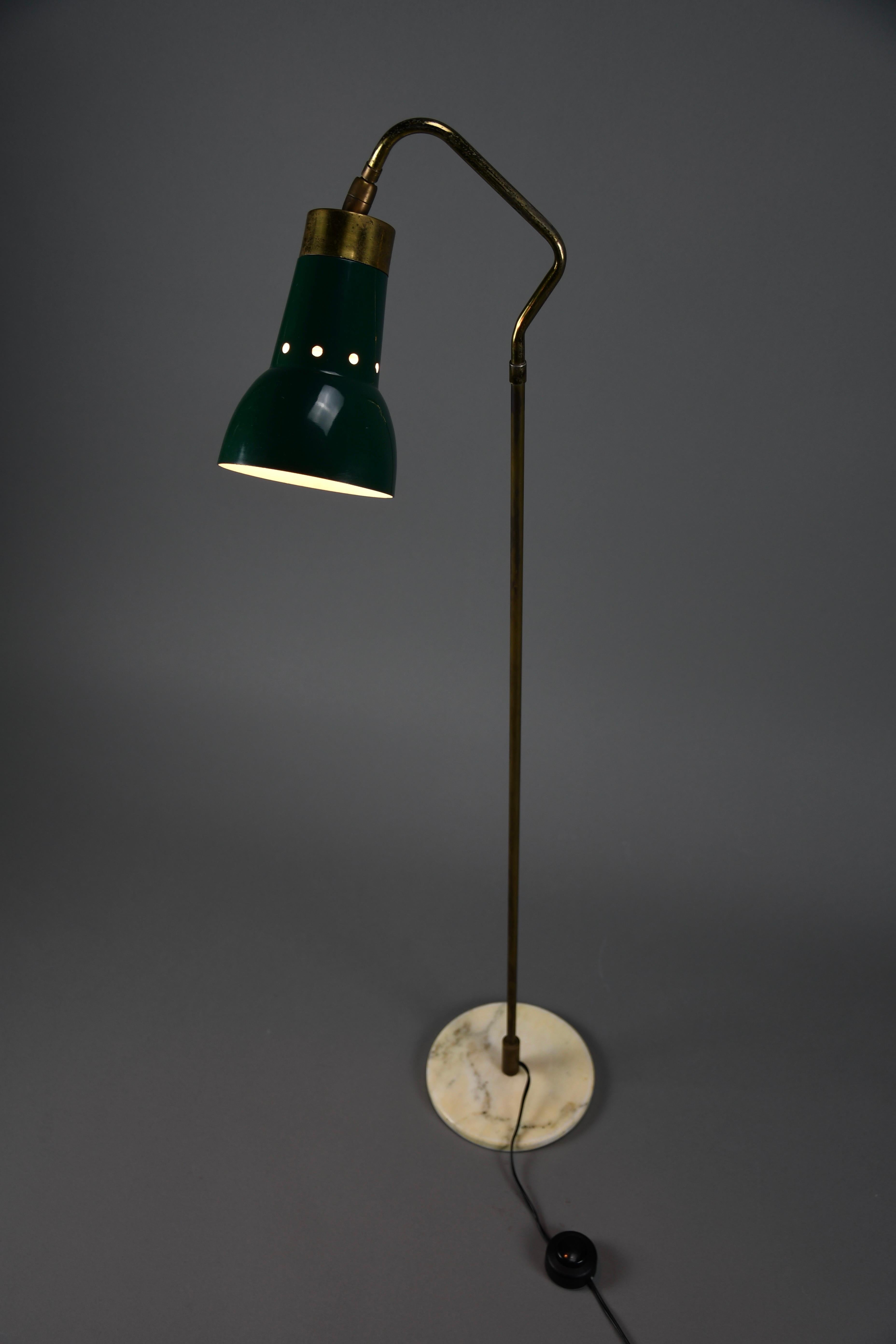 Lampada da terra Stilux Milano di metà secolo in ottone, metallo e marmo in vendita 3