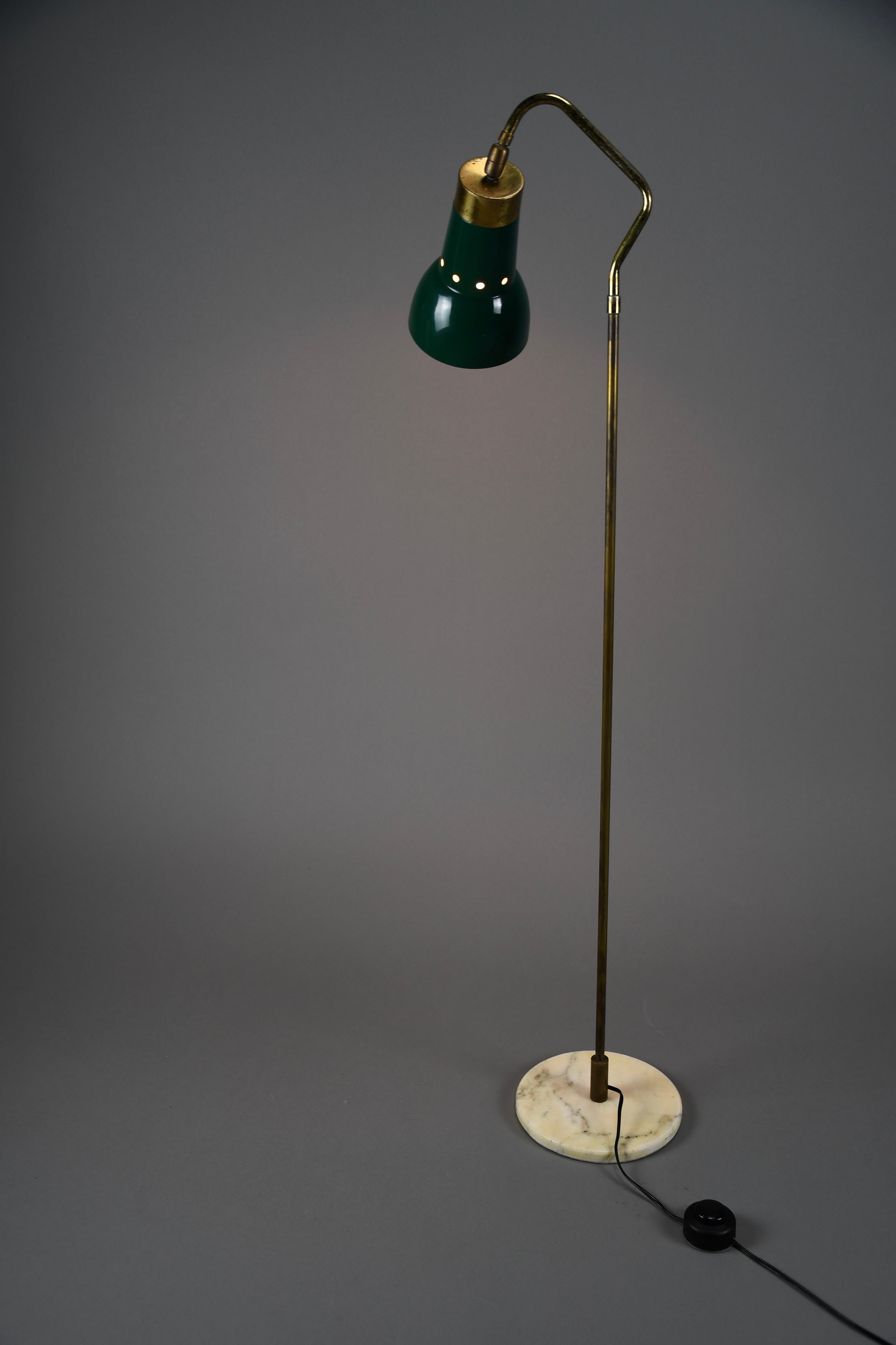 Lampada da terra Stilux Milano di metà secolo in ottone, metallo e marmo in vendita 7