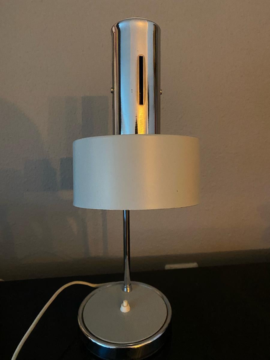 italien Lampe de bureau du milieu du siècle Stilux Milano Italy en vente