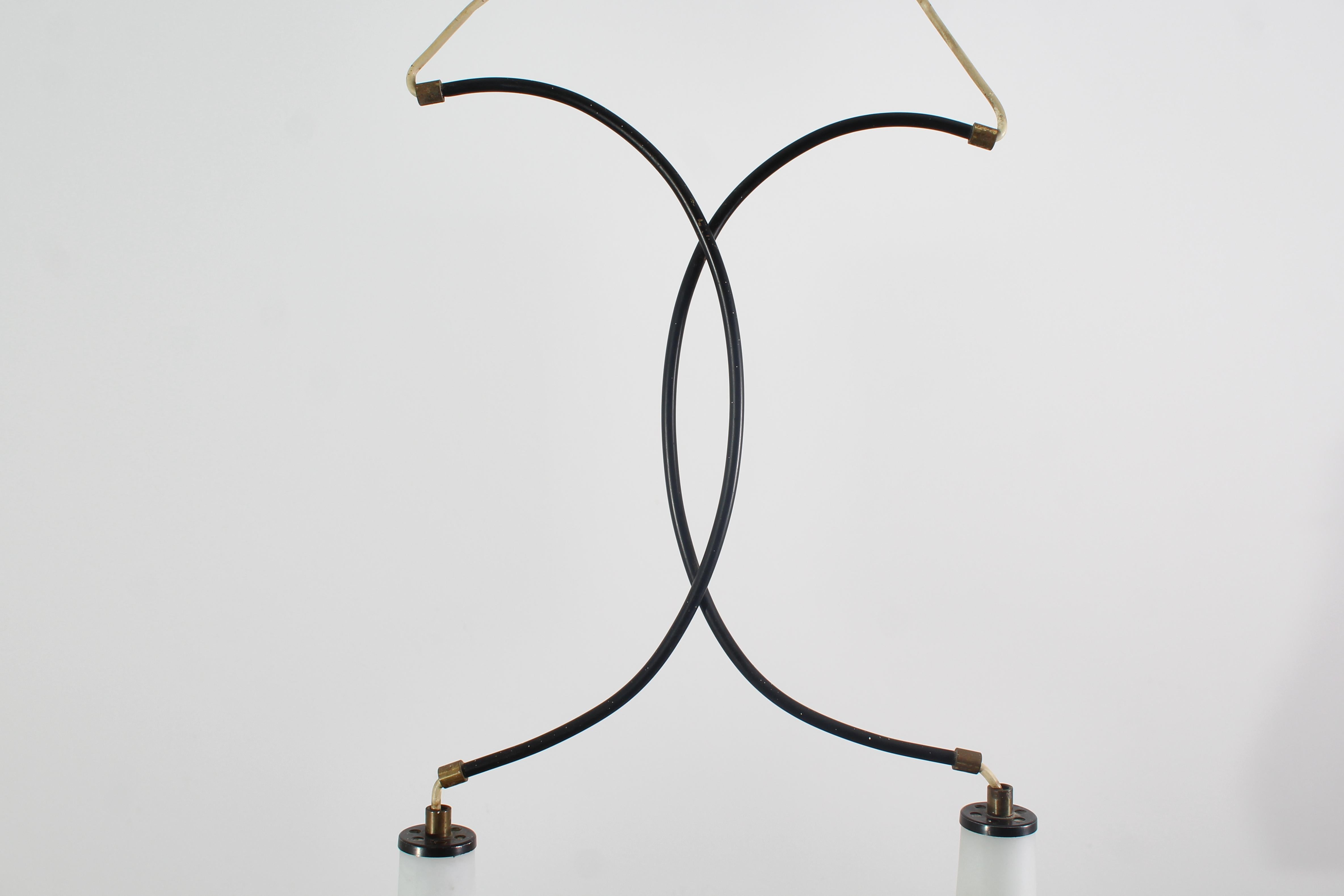 Lampada a sospensione in stile Stilux di metà secolo in vetro e metallo anni '60 Italia in vendita 2