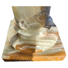 Piedistallo in pietra Onyx del Mid Century