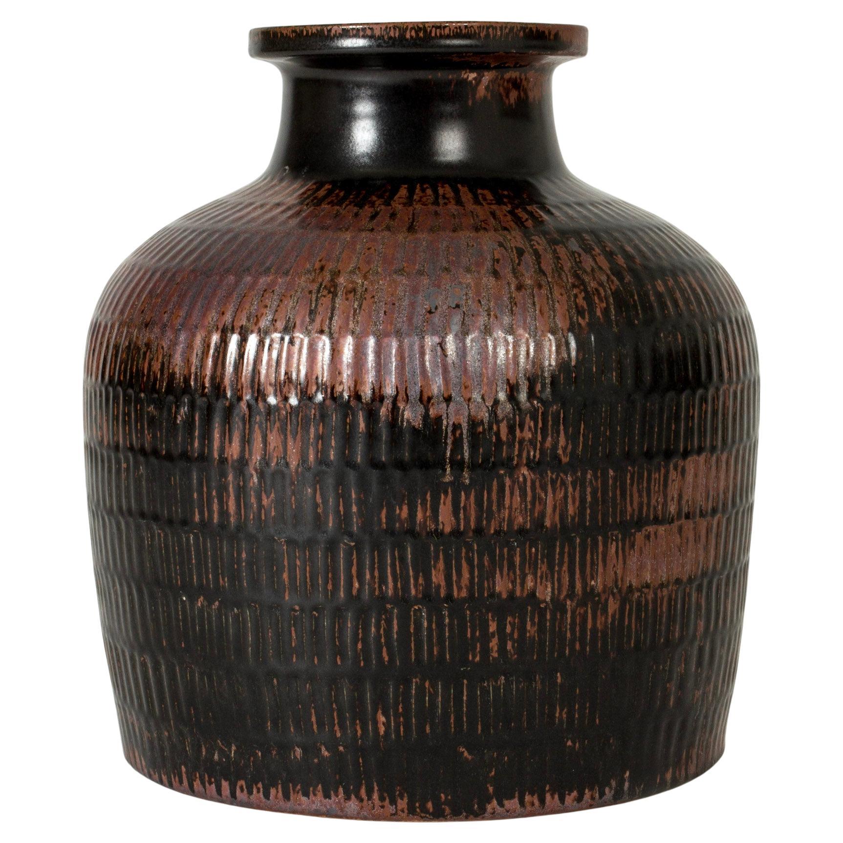 Vase de sol en grès du milieu du siècle dernier de Stig Lindberg, Gustavsberg, Suède, années 1960