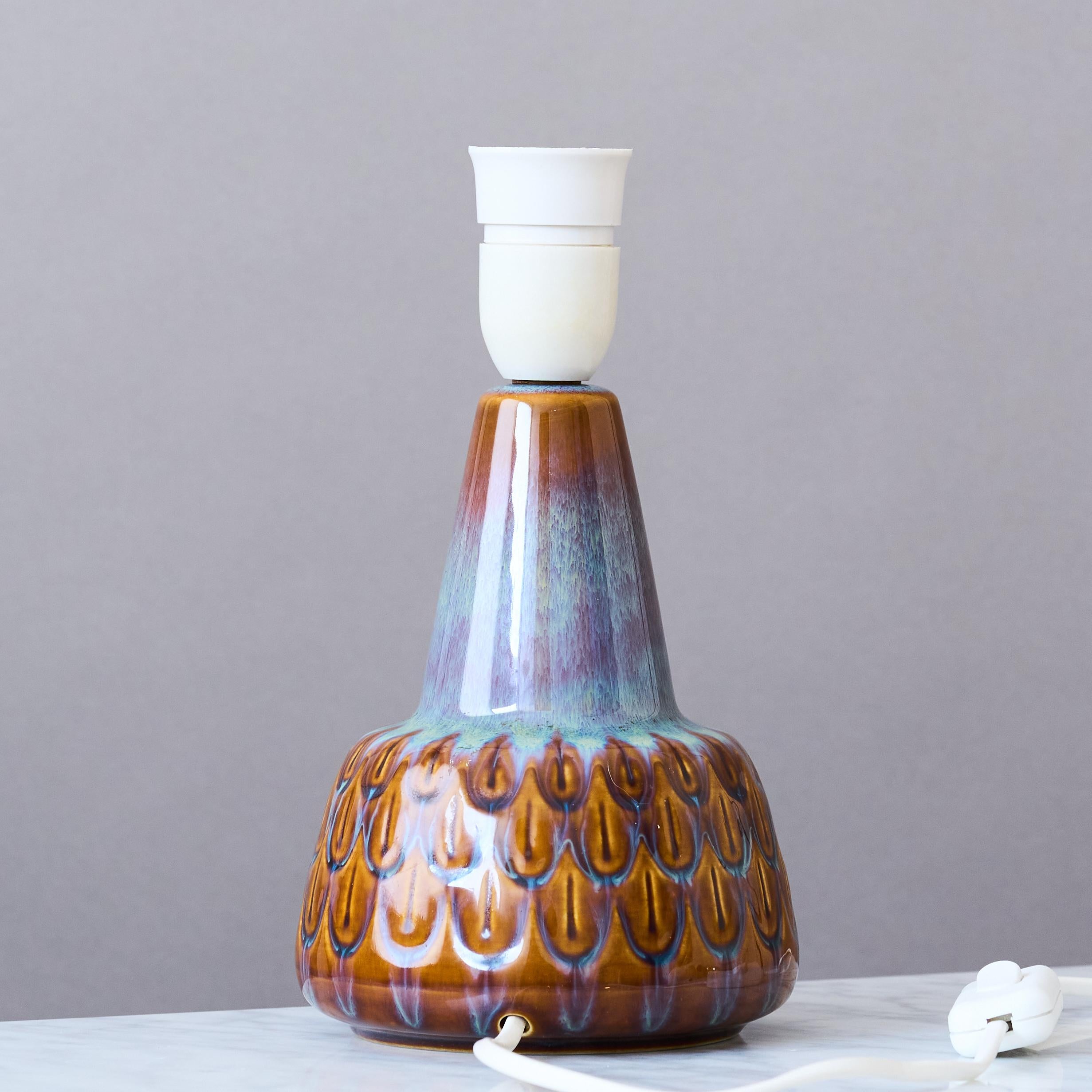 Ceramica Lampada da tavolo in gres di metà secolo di Einar Johansen Søholm Stentøj, Danimarca anni '60 in vendita