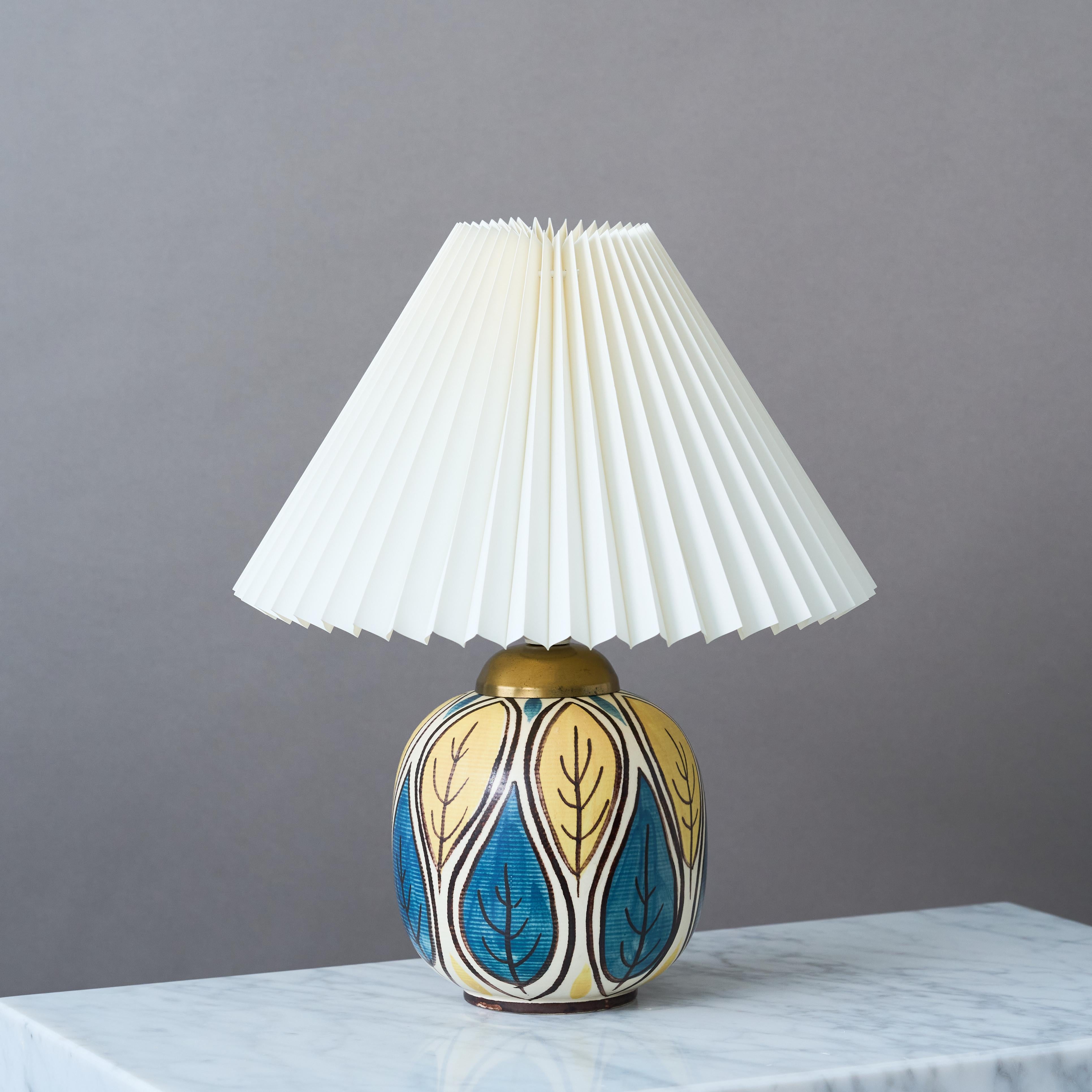 Scandinavian Modern Mid-Century Stoneware Table Lamp by Hertha Bengtson for Rörstrand, Sweden, 1950s For Sale