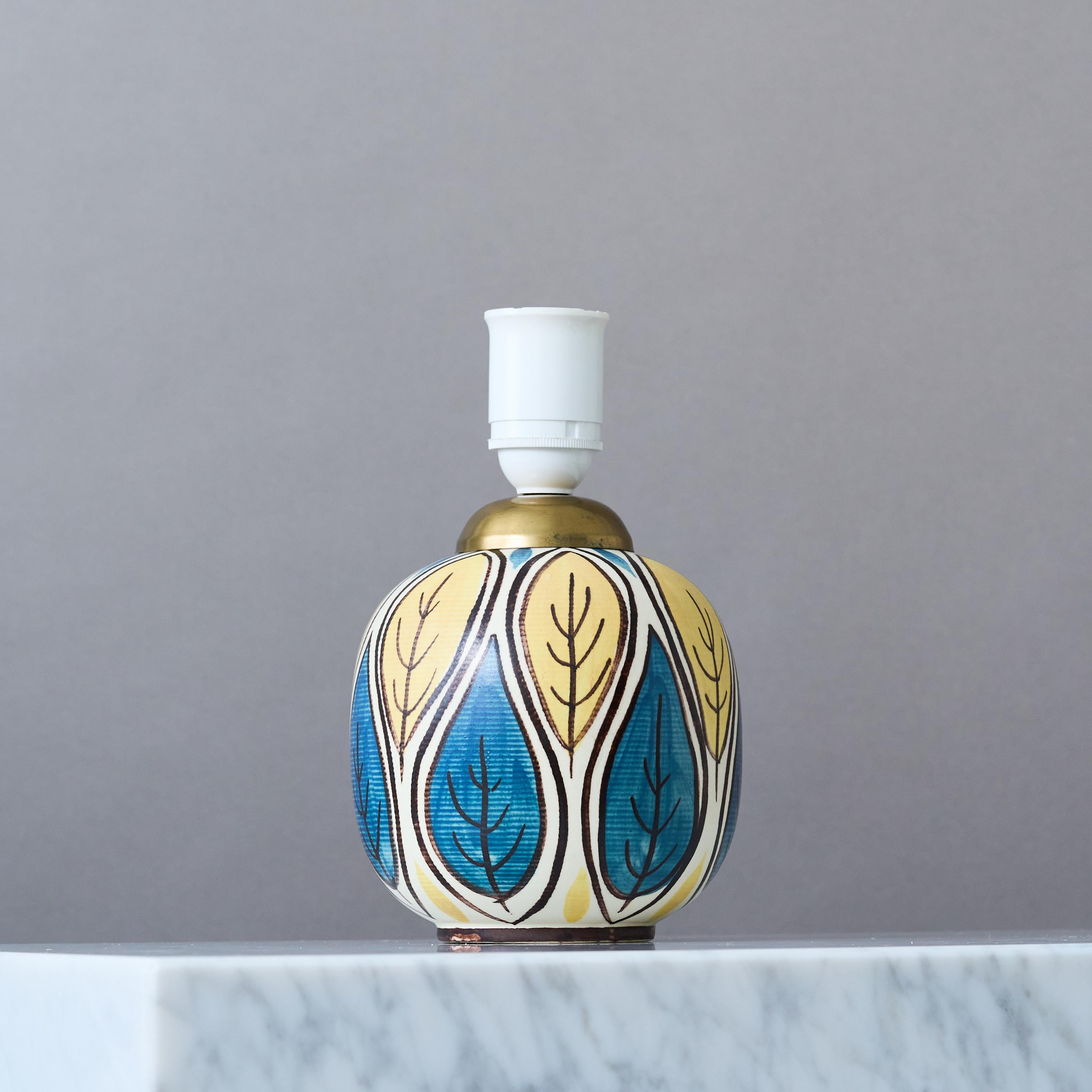 Mid-Century Stoneware Table Lamp by Hertha Bengtson for Rörstrand, Sweden, 1950s In Good Condition For Sale In Malmö, SE