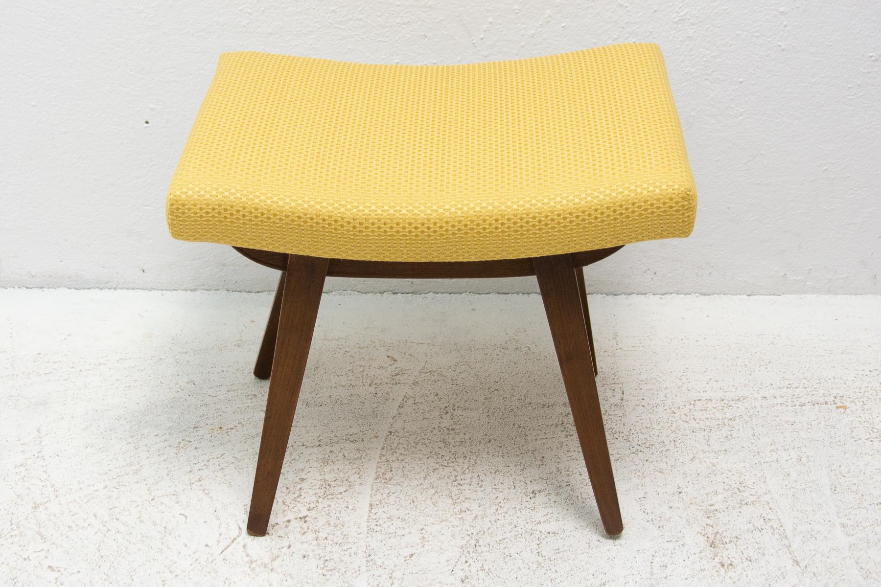 Mid Century Stool, Footrest, Západoslovenské nábytkárské závody, 1970 7