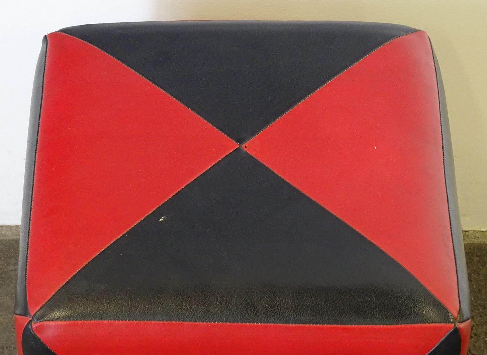 Stool from the turn of the 1950s and 1960s. Original red and black leatherette. Available 5 st .

 