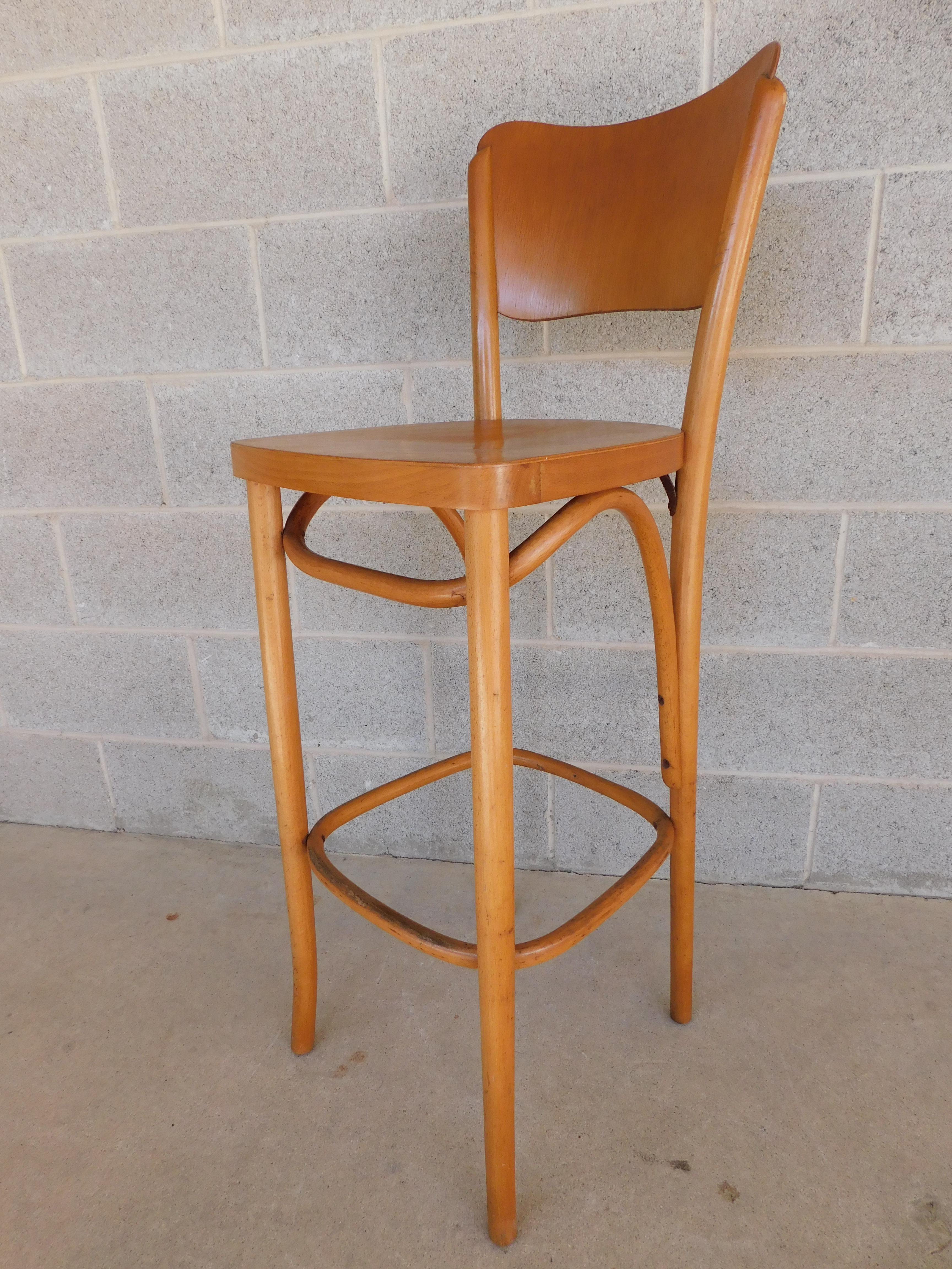 Mid-Century Stools Bentwood Attributed to Thonet, Set of 3 For Sale 8