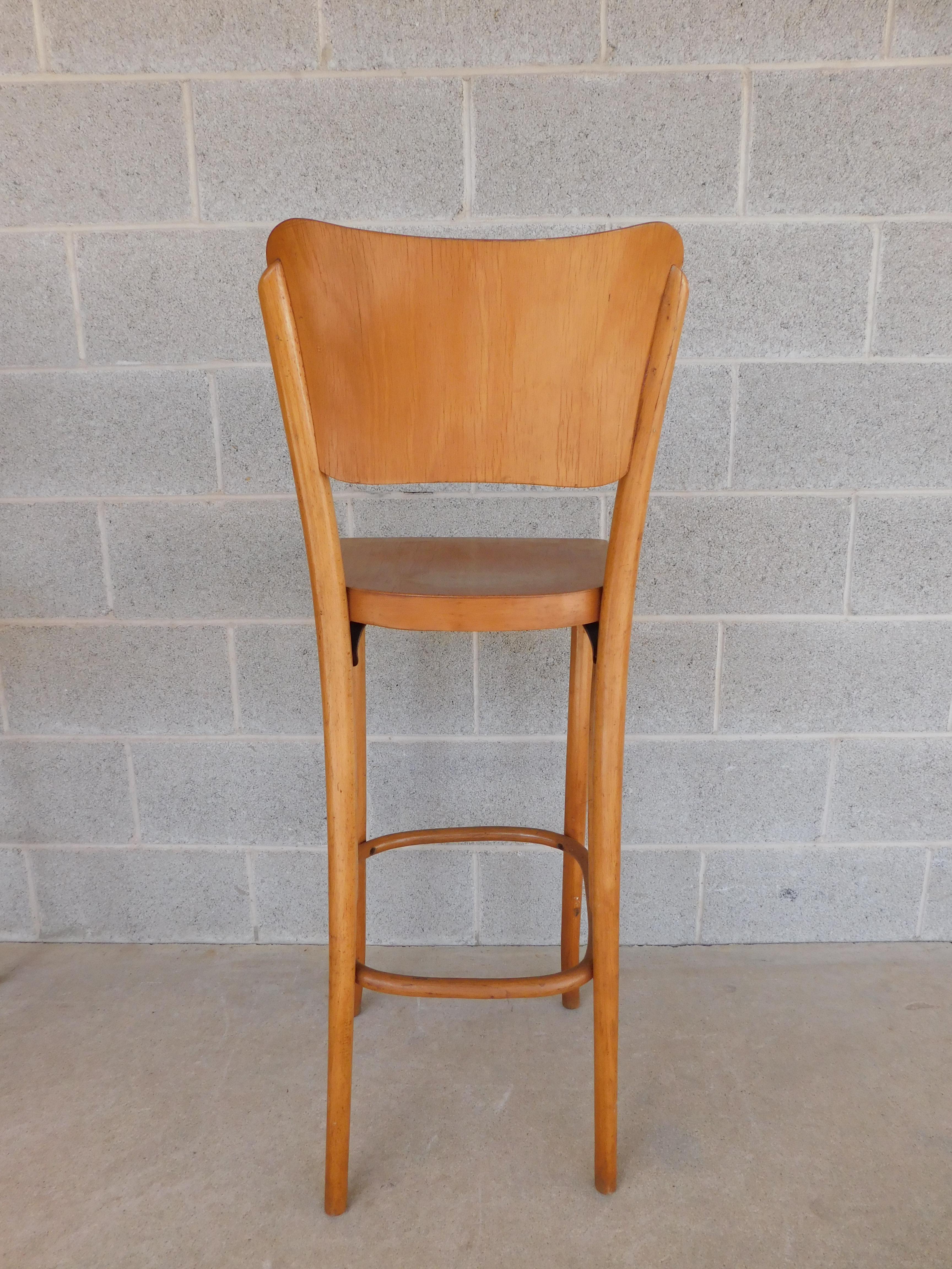 20th Century Mid-Century Stools Bentwood Attributed to Thonet, Set of 3 For Sale