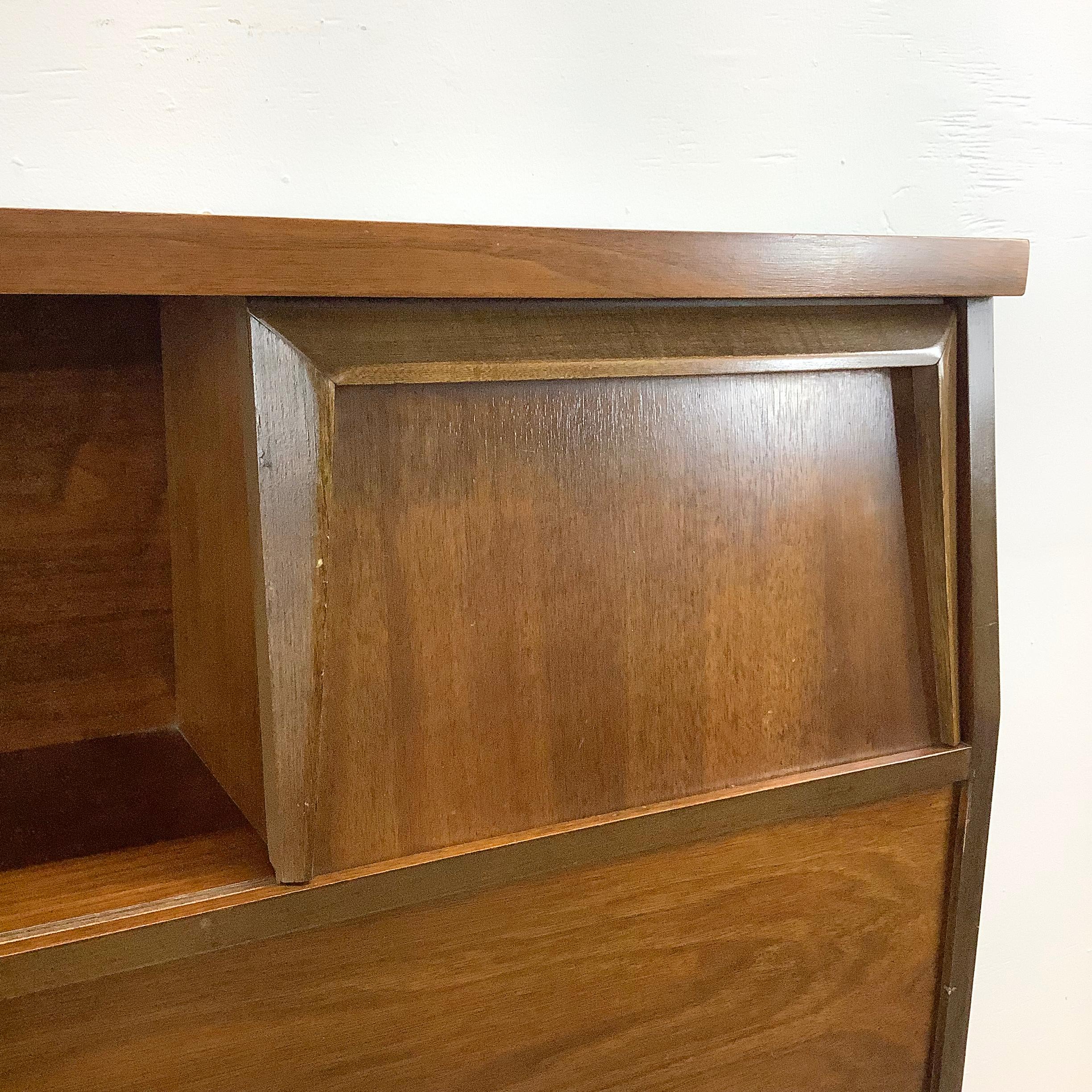 Mid-Century Storage Headboard- Full 12