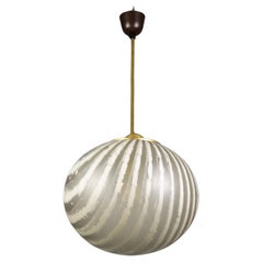 Chandeliers and Pendants