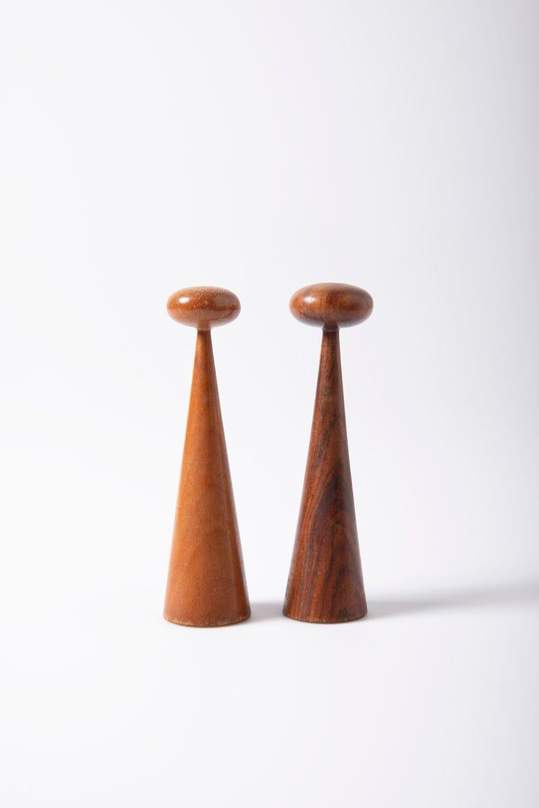 20th Century Mid-Century Studio Craft Chess Set in Brazilian Rosewood & Philippine Mahogany For Sale