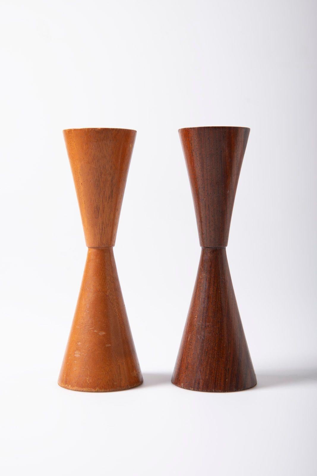 Wood Mid-Century Studio Craft Chess Set in Brazilian Rosewood & Philippine Mahogany For Sale