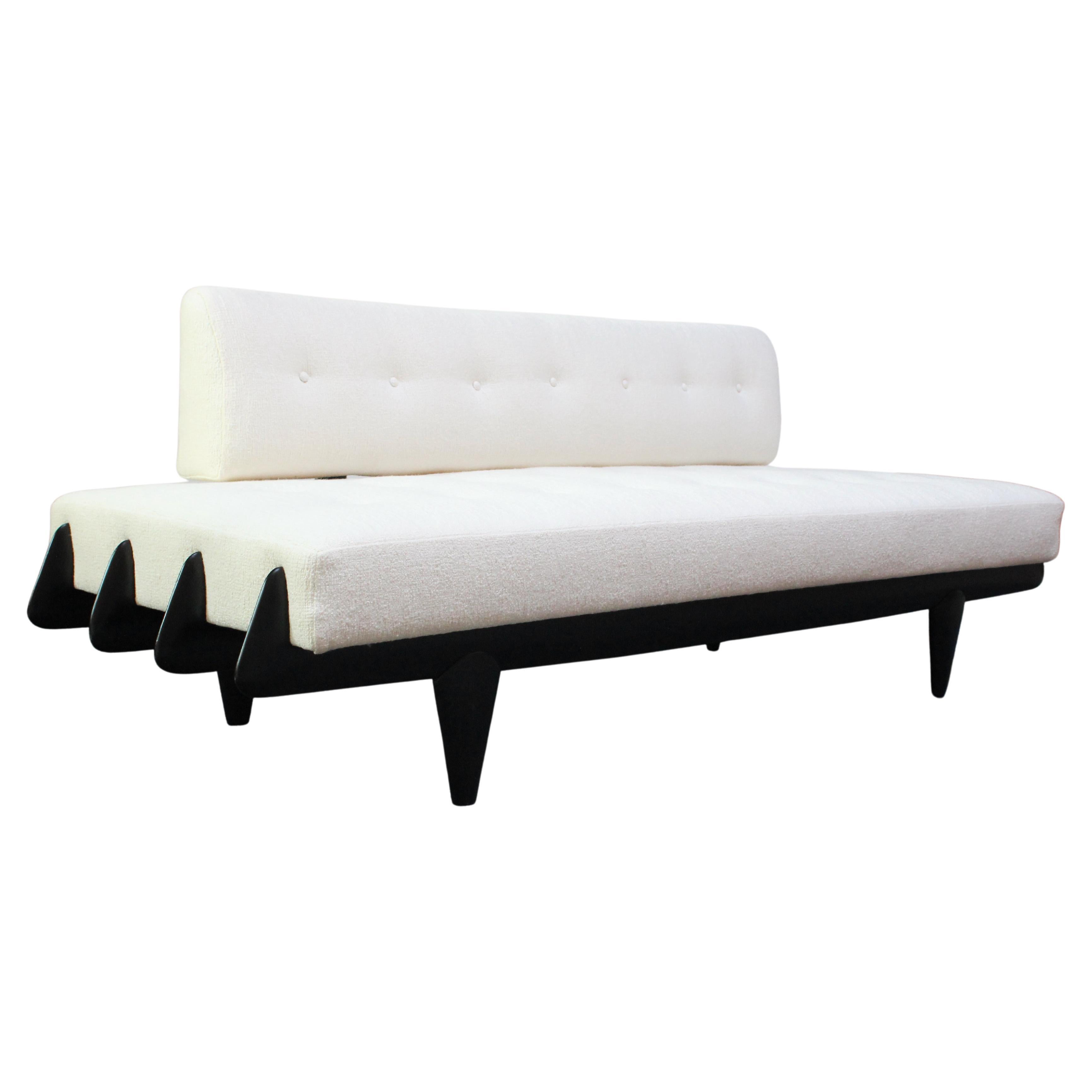 Great Mid Century Daybed/Sofa For Sale at 1stDibs